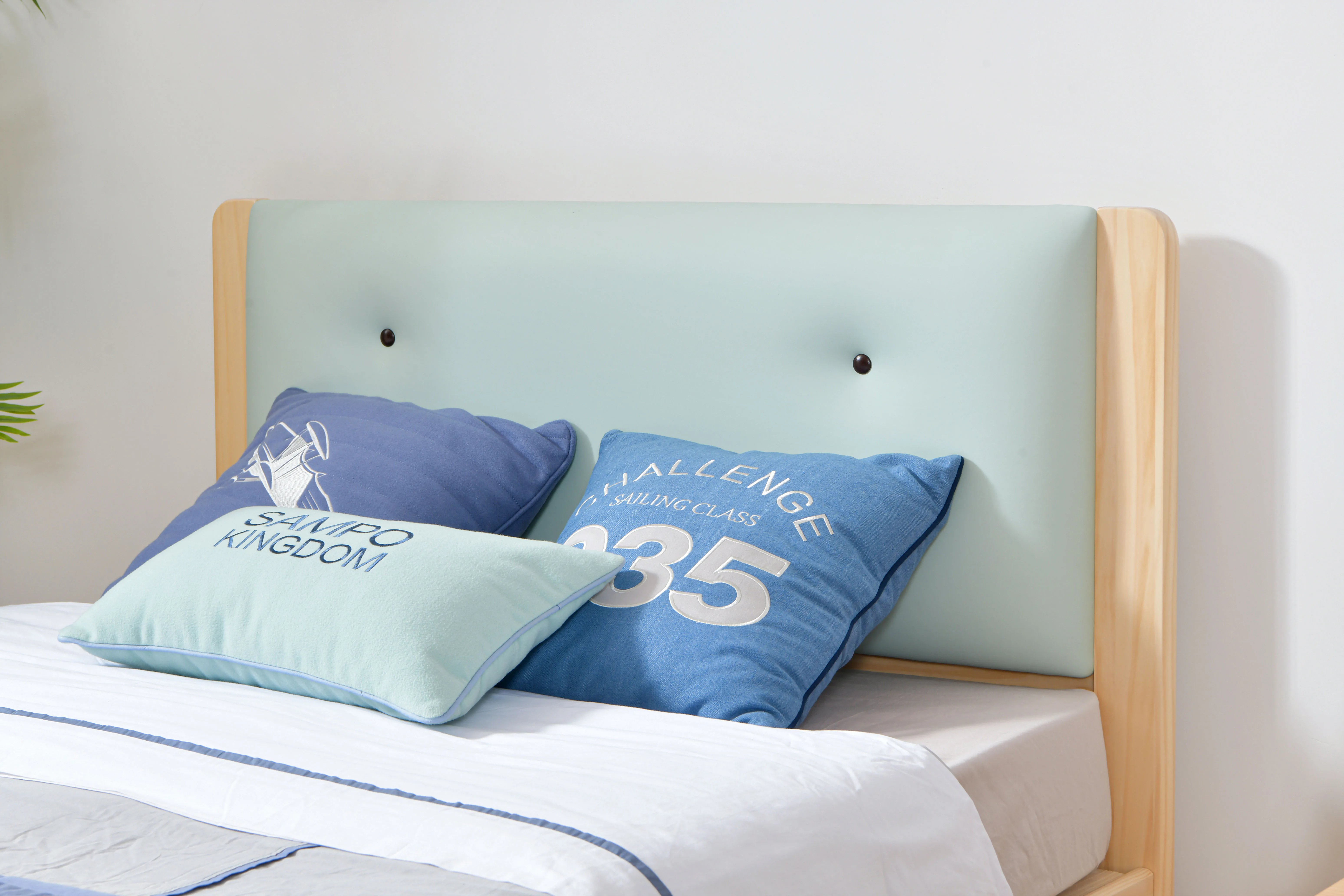 For Sale Guangdong Factory Child Solid Wood Frame And Leather Padding Twin Simple Design Modern Single  Girls Princess Kids Bed