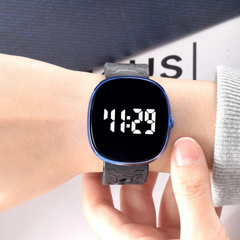 Mew Arrival M12 fashion Cheap White led Bracelet watch styles Plastic sport digital electronic watch