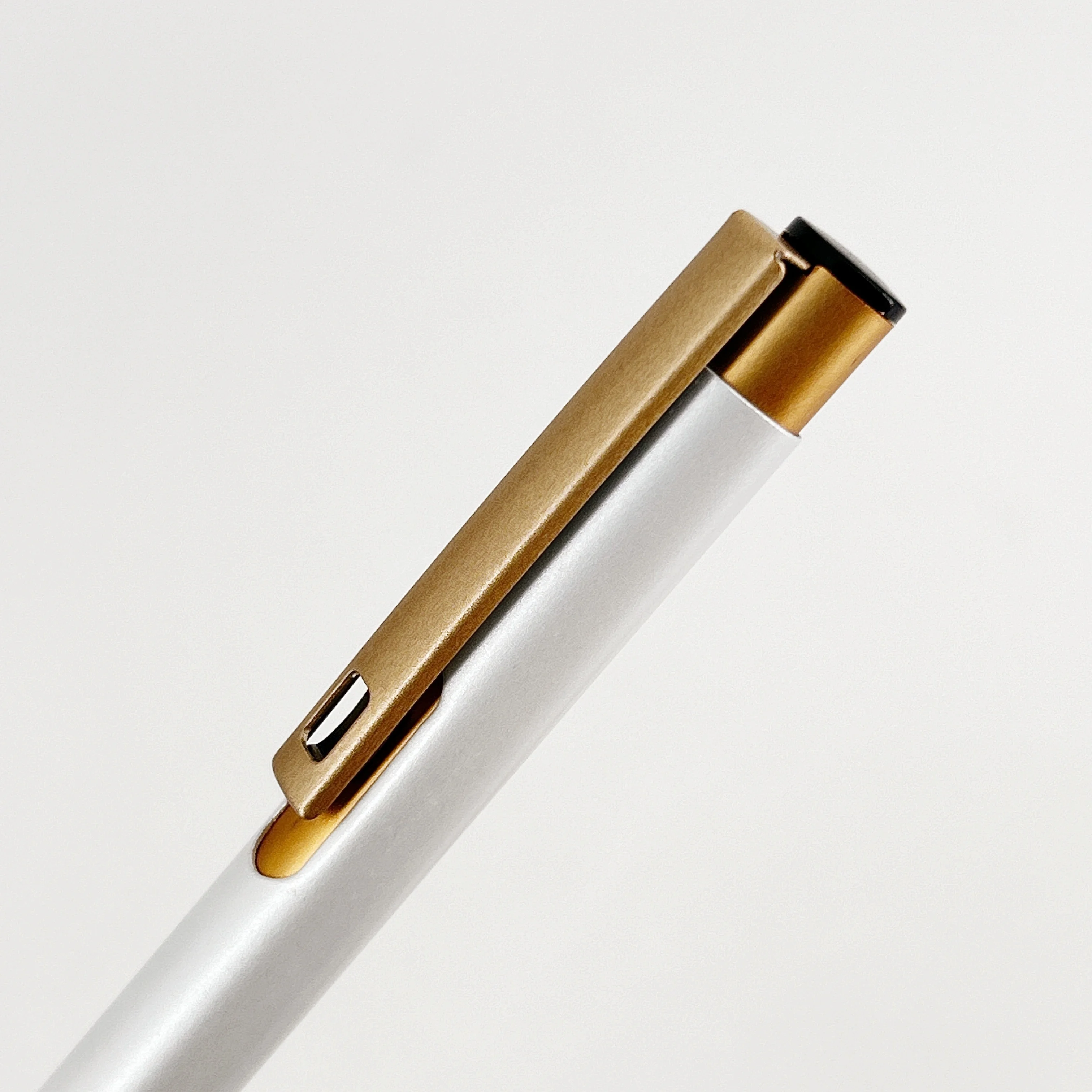 Manufacturer Business Metal Press-type Ballpoint Pen Large Thick Clip Office Gift Advertising Ball Pen With Logo