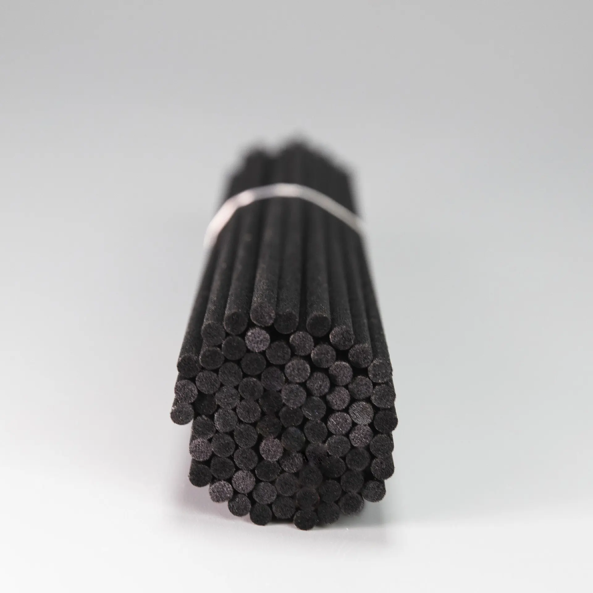 High quality home essential oil diffuser fragrance sticks black white rattan reed 20cm 30cm fiber diffuser stick