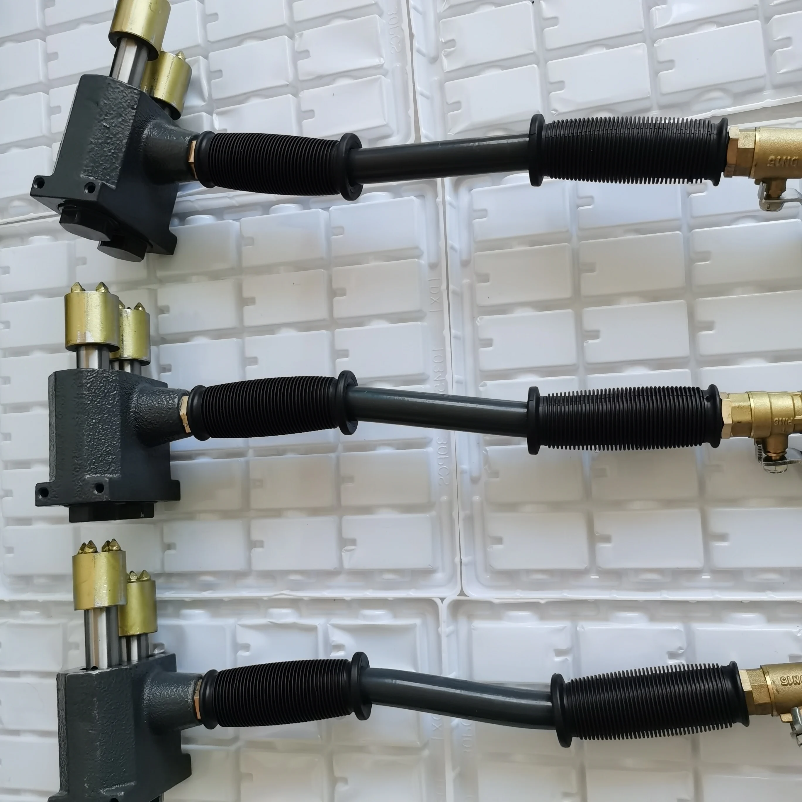 Hand-held hair chisel single and double head hair chisel hair chisel held in one hand