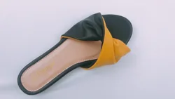 Factory direct sales of a large number of spot female sandals slippers flat shoes sandals