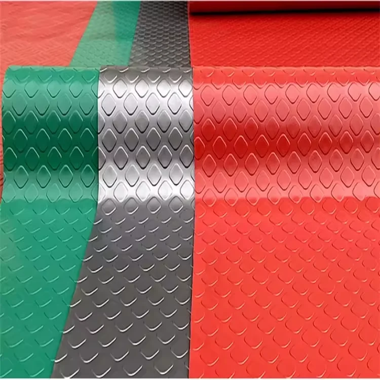 Chinese manufacturer wholesale 1.5mm~5.0mm Black Diamond checker coin Pattern Plastic bus floor Vinyl flooring PVC car mat roll