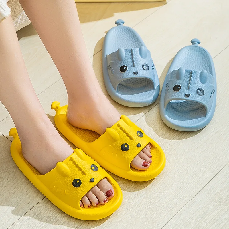 2023 Shark flip-flops Ladies summer home indoor non-slip bath thick soled parent-child children wear slippers outside