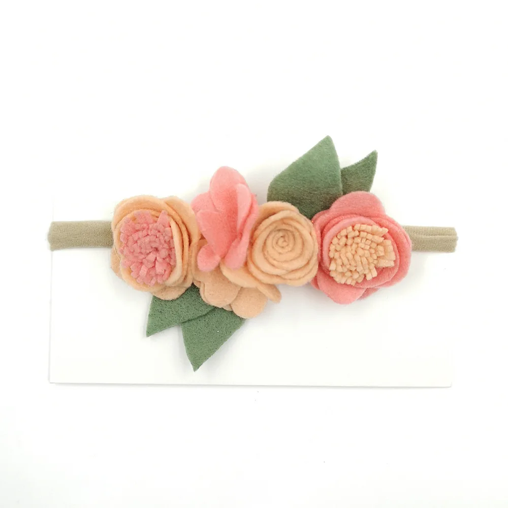 
China top supplier corded lace trim small iron on patches hand made flowers of wool 