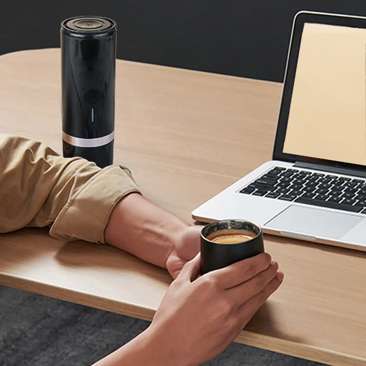 Mini Coffee Maker Pressure Espresso Coffee Maker for Camping Hiking Home Office Come in Diverse Types and Designs 120ml Usb OEM