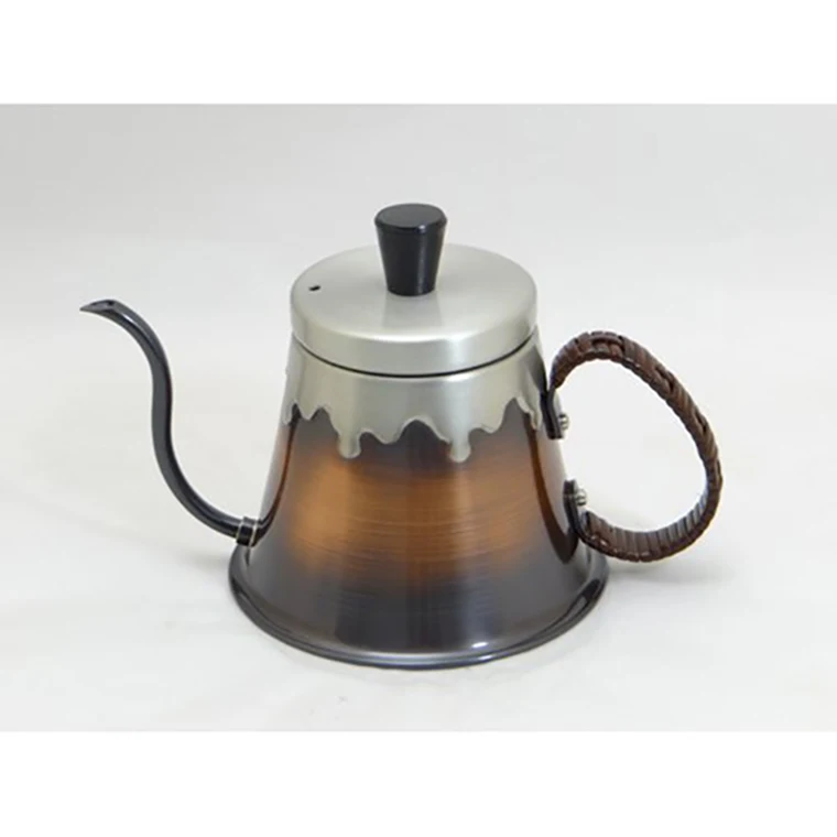 Mt. Fuji Japanese coffee drip kettle can also be used outdoors