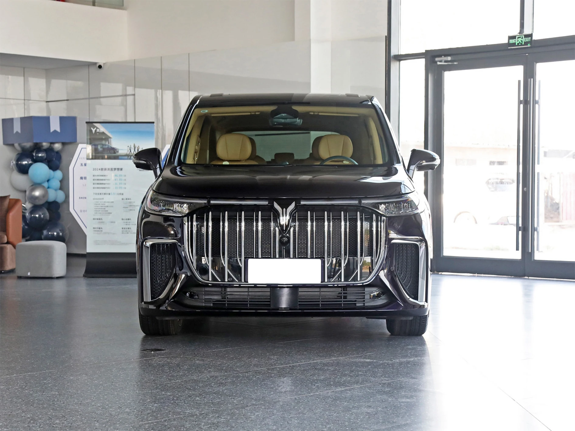 Used High Performance Super Long Range  7 Seats MPV 1.5T  New energy Car For VOYAH Dreamer PHEV 2024