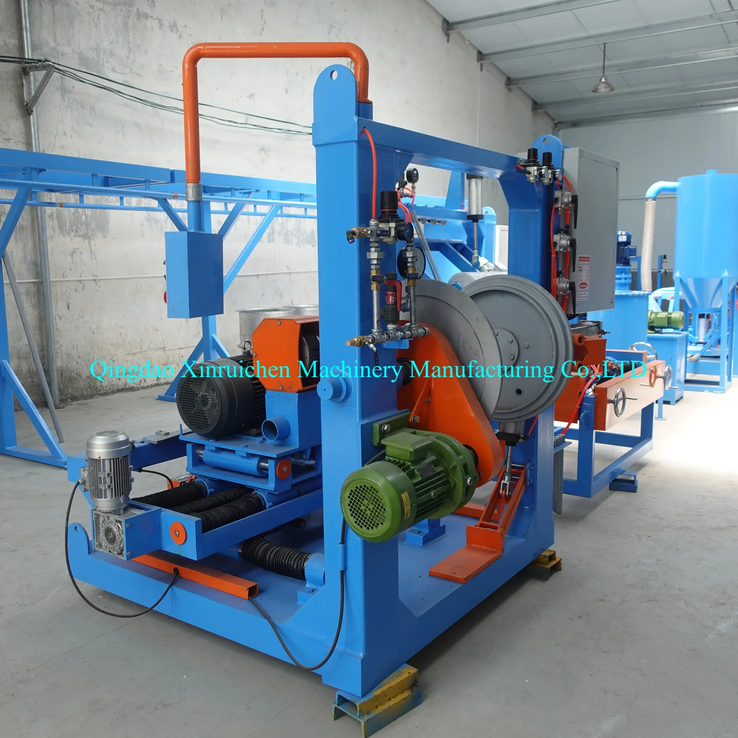 Tyre retreading machine / old tyre recycling buffing machine / Tyre buffer