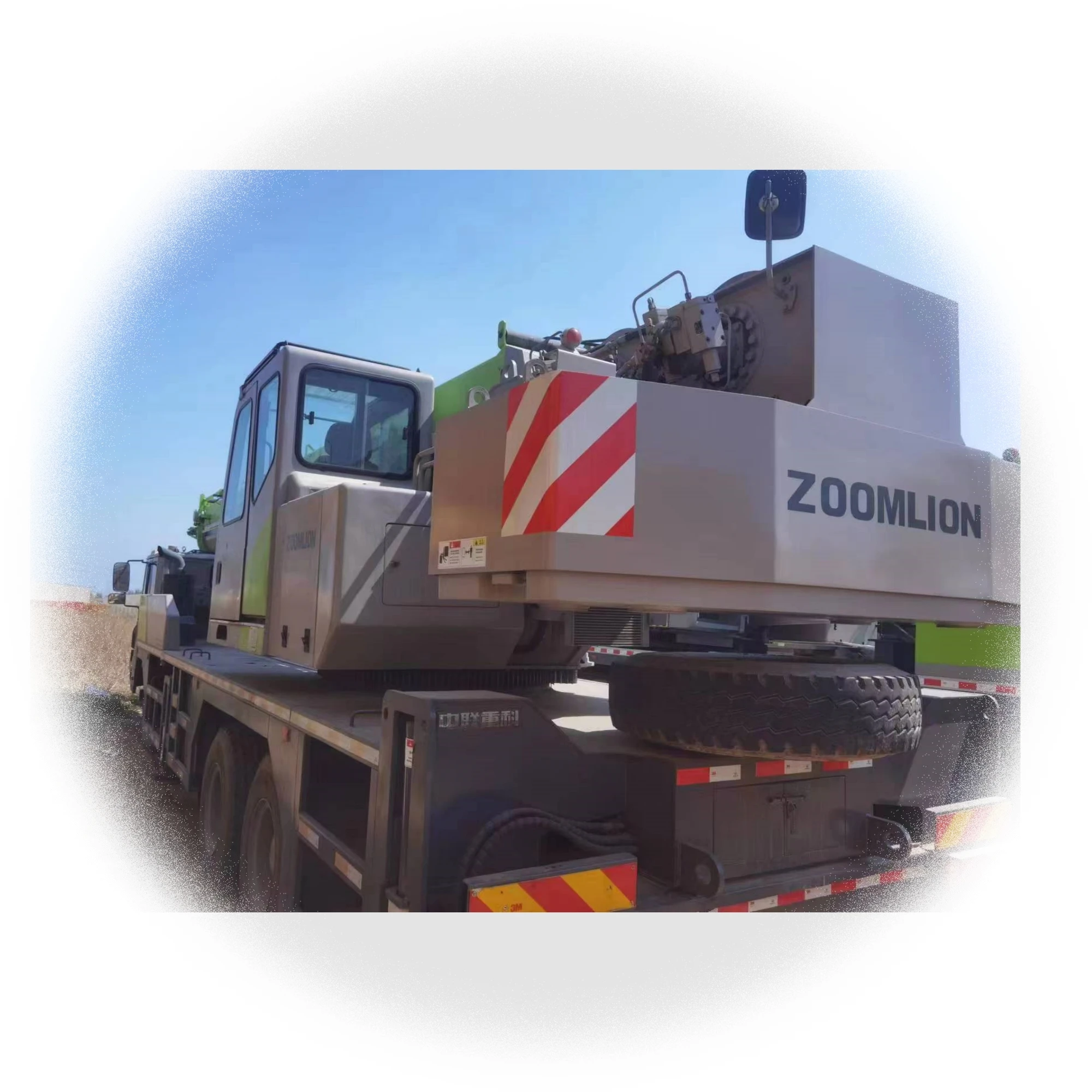 Heavy Equipment 35 Ton Mobile Crane Zoomlion QY35V Used Truck Crane Made in China