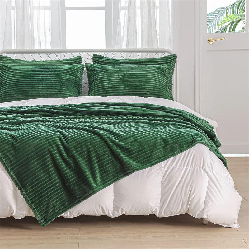 China Factory Wholesale Cheap Plush Microfiber Super Soft Fleece Blanket Solid Plaid Flannel Waffle Polar Fleece Blanket