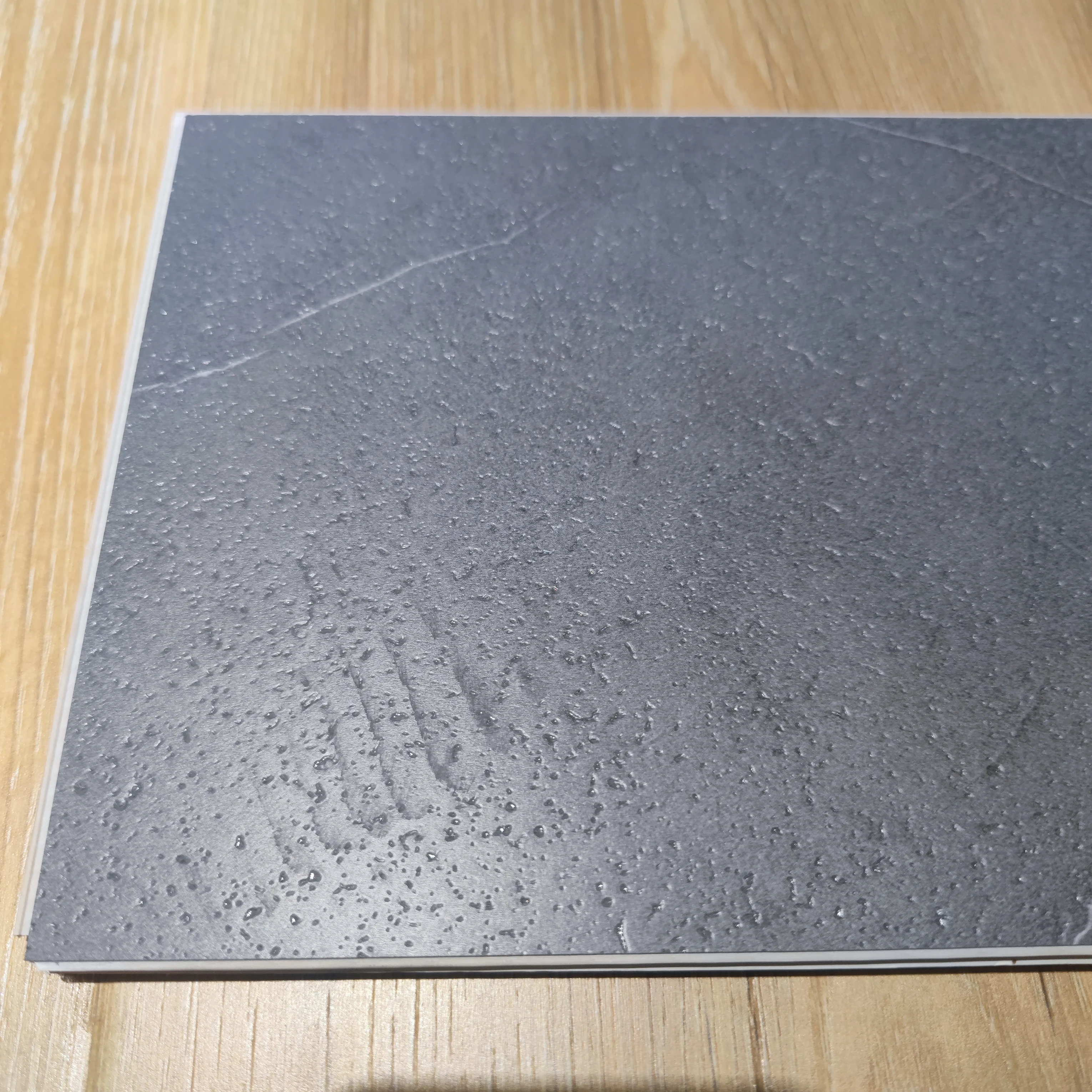 TAP & GO New Style Floor Vinyl Plastic Wood Grain Spc Click Flooring Peel and Stick