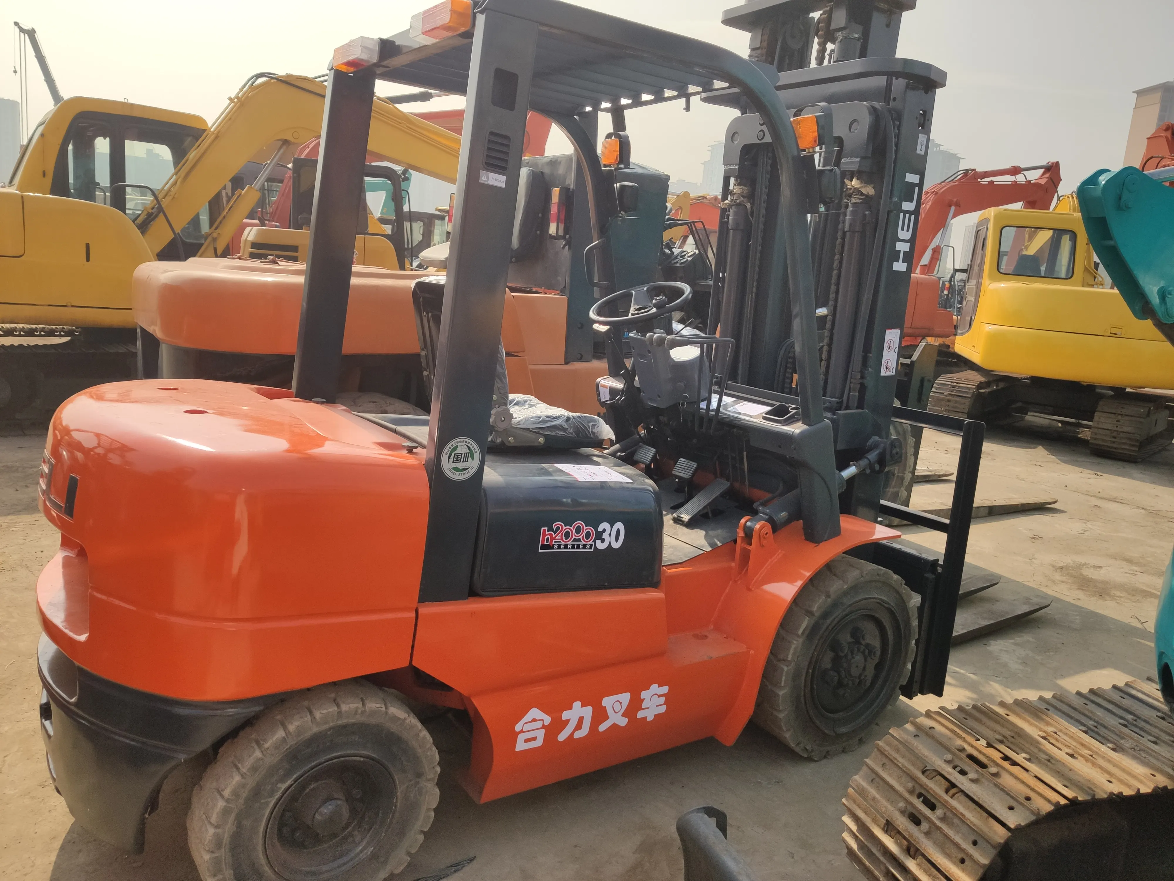 Good condition  3ton HELI  second hand electric include sidesway used forklift