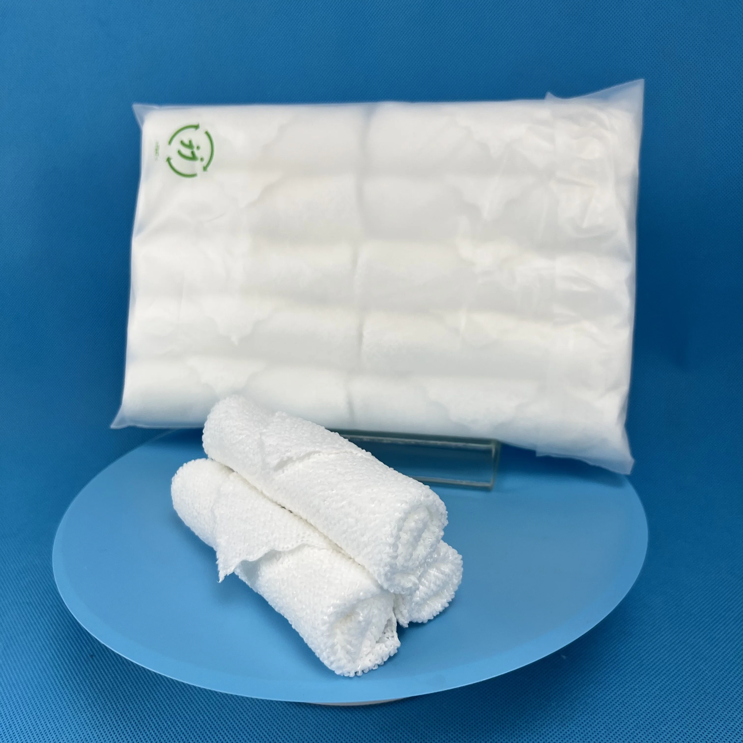 Pre-rolled white dry disposable microfiber oshibori towel for wet wipes factory