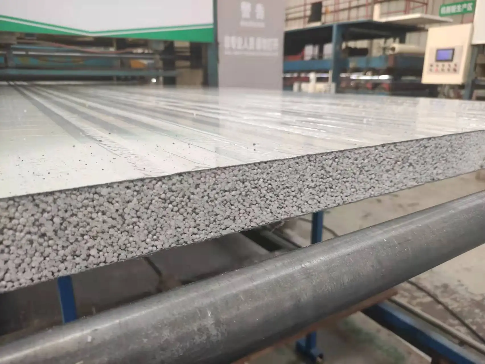 High Density Fireproof Calcium Silicate Foam Sandwich Panel Steel EPS Silicate Sandwich Panel For Sale