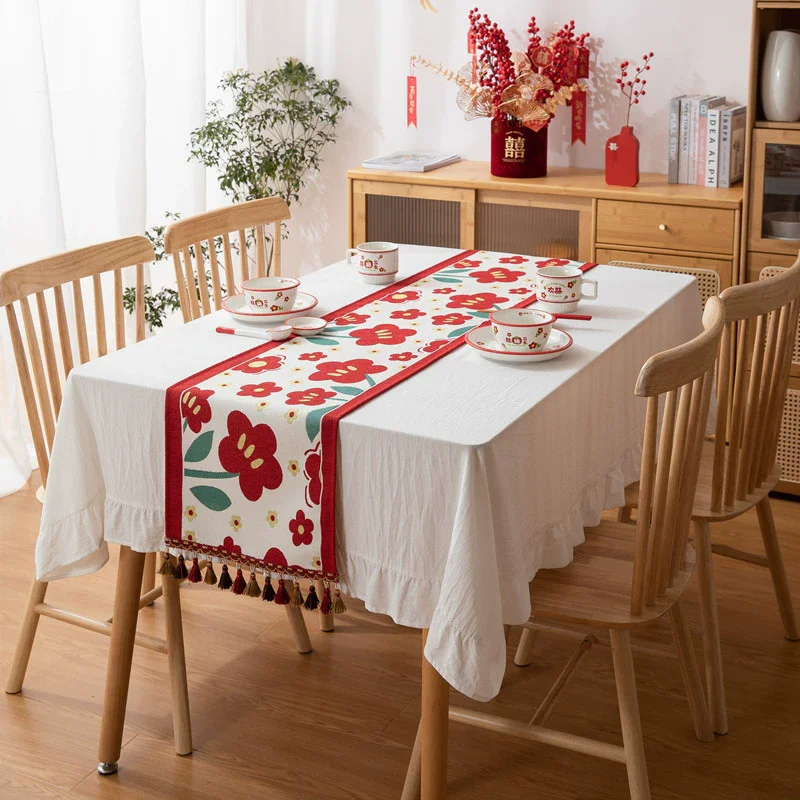 JU-468  High Quality Jacquard Floral Flowers Table Runner With Luxury Tassels
