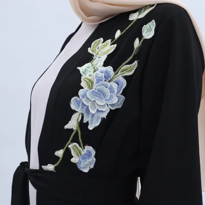 LSY221 Stylish beautiful applique hijab dress lIslamic Clothing Fashion Front Open Kimono Arabic Style Dubai Muslim Abaya