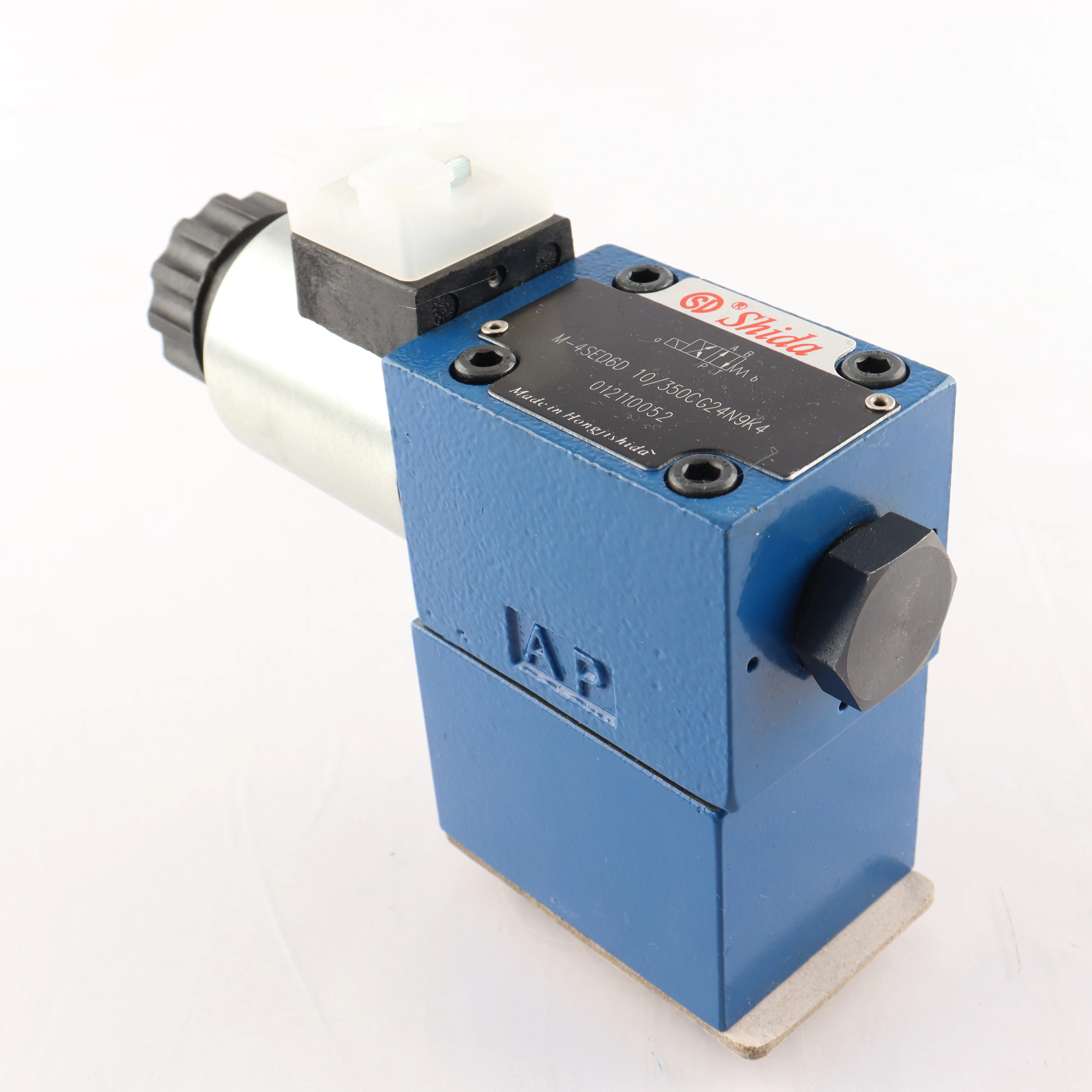 Direct Acting Electromagnetic Directional Globe Valve Directional valve Solenoid Ball Valve M-4SED6D 10