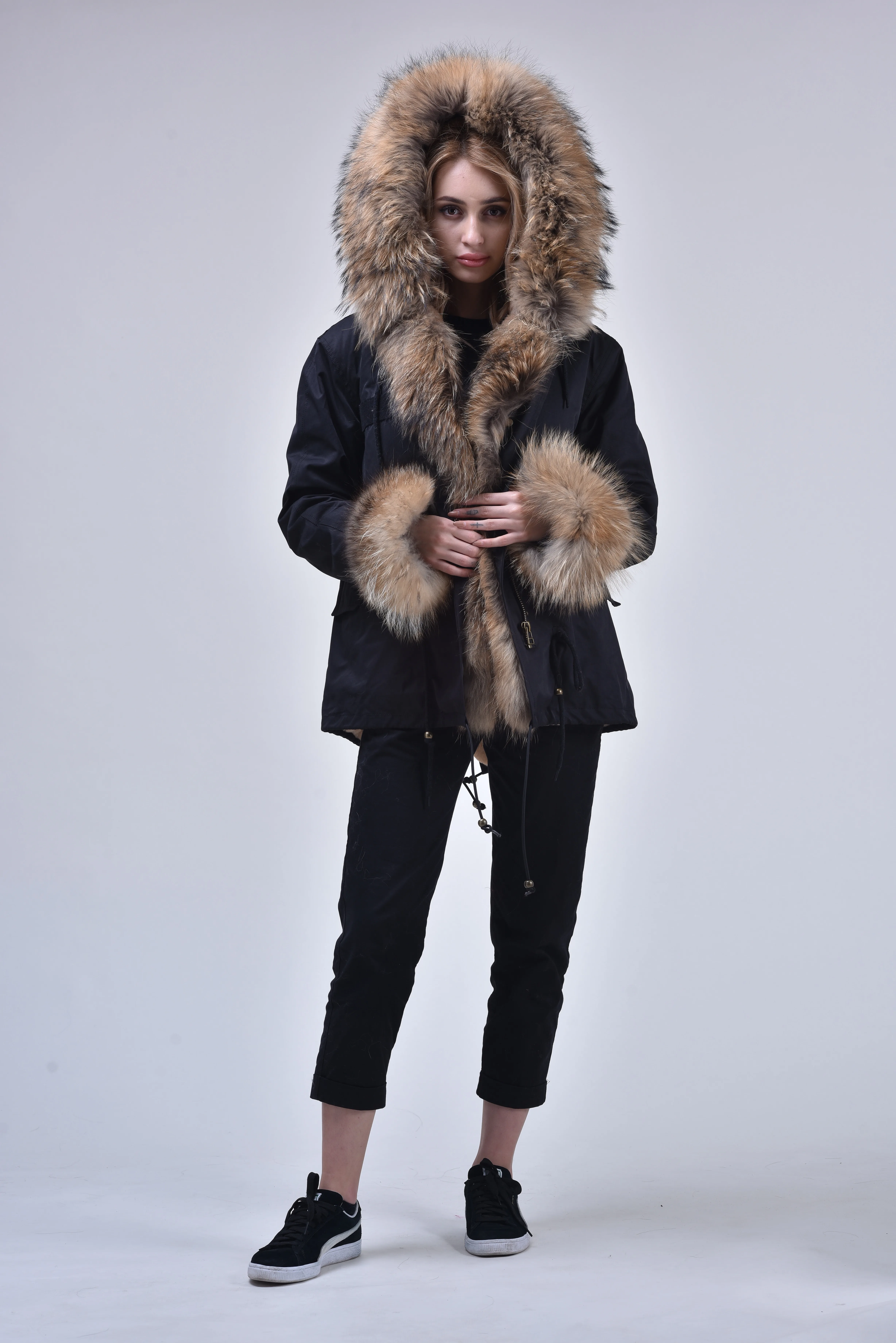 Good Price Raccoon Fur Bomber Jacket Wholesale Real Fur Hooded Winter Coat for women