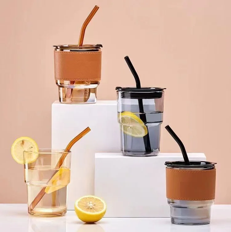 Wholesale 15oz Custom logo Glass Tumbler Tea Coffee  Amber Clear Water Glass Cup Mug With Lid And Straw with Leather Sleeve