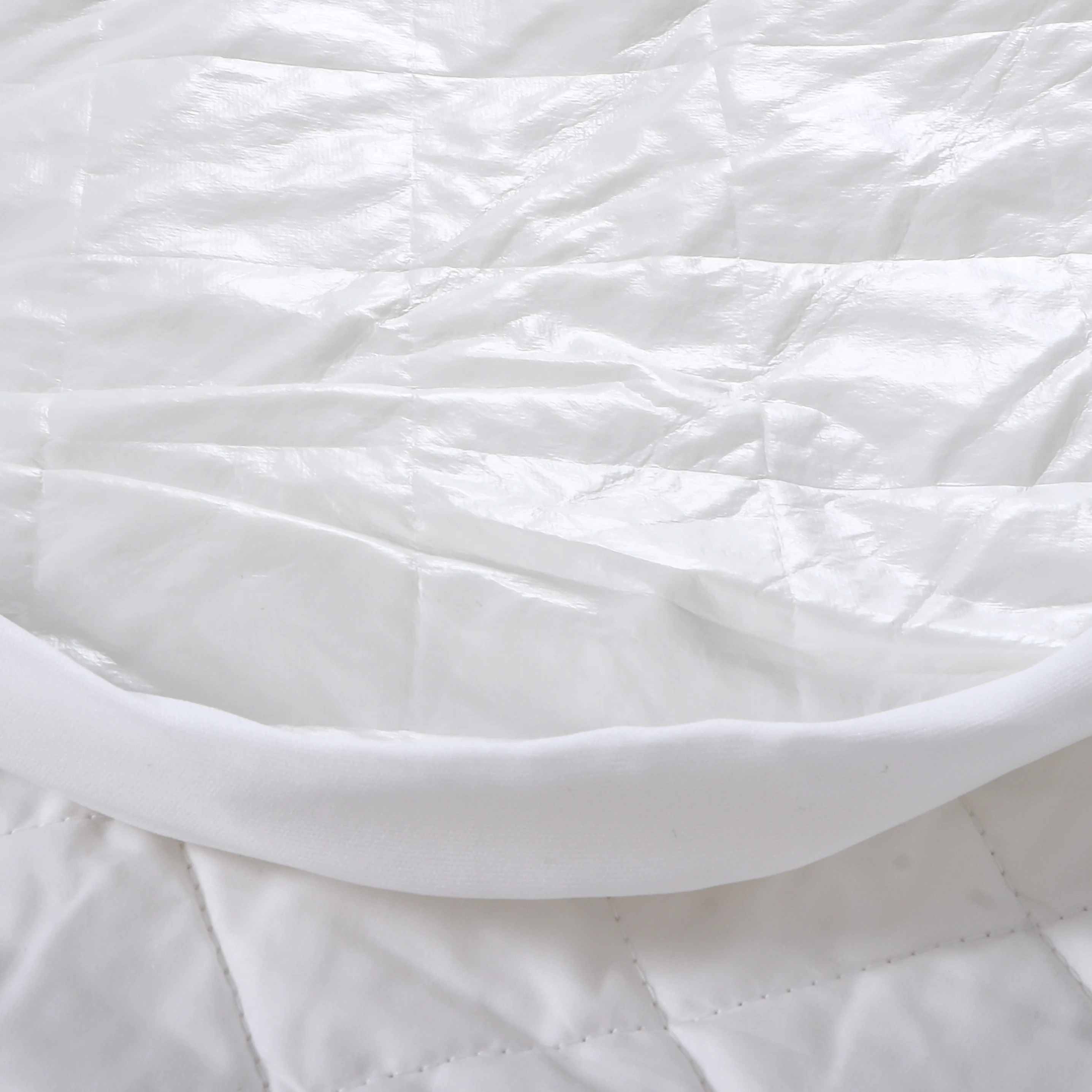 Anti Dust Mite Hypoallergenic Luxury All-Season Folding Mat Quilted Waterproof Mattress Protector/Cover