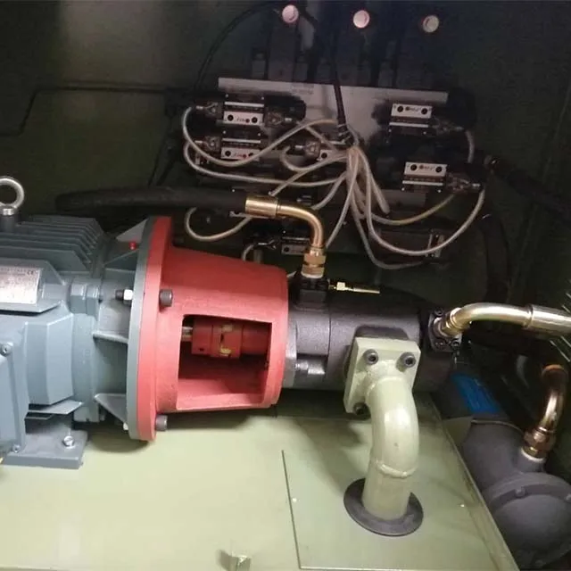 
YIHAO Hot Sales High Productivity Automatic 300 Ton Hydraulic Press Melamine Dinner Set Making Machine 