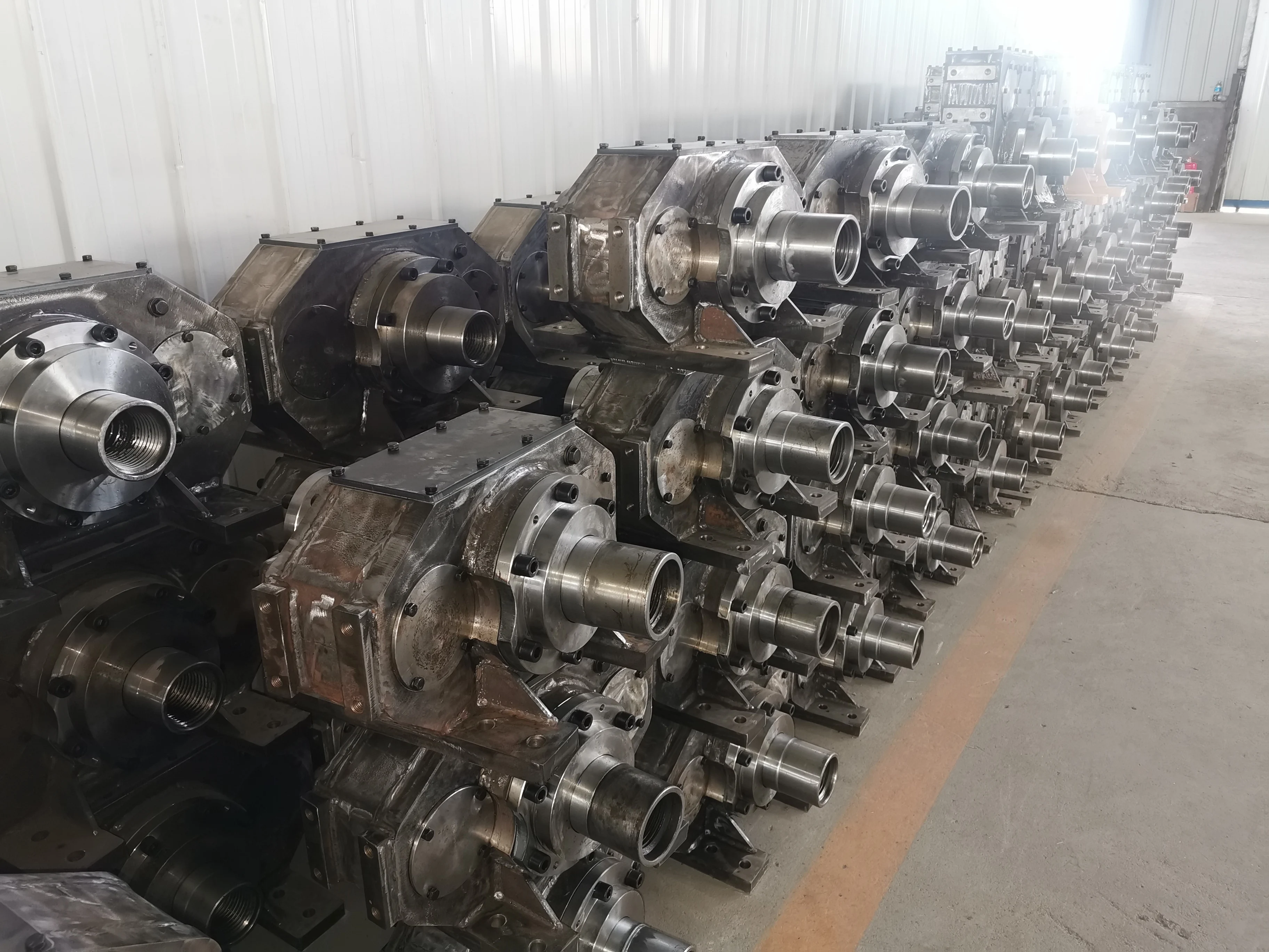 Drilling Rig Rotary Head 350 model Top Drive Head Portable for Drill Machine