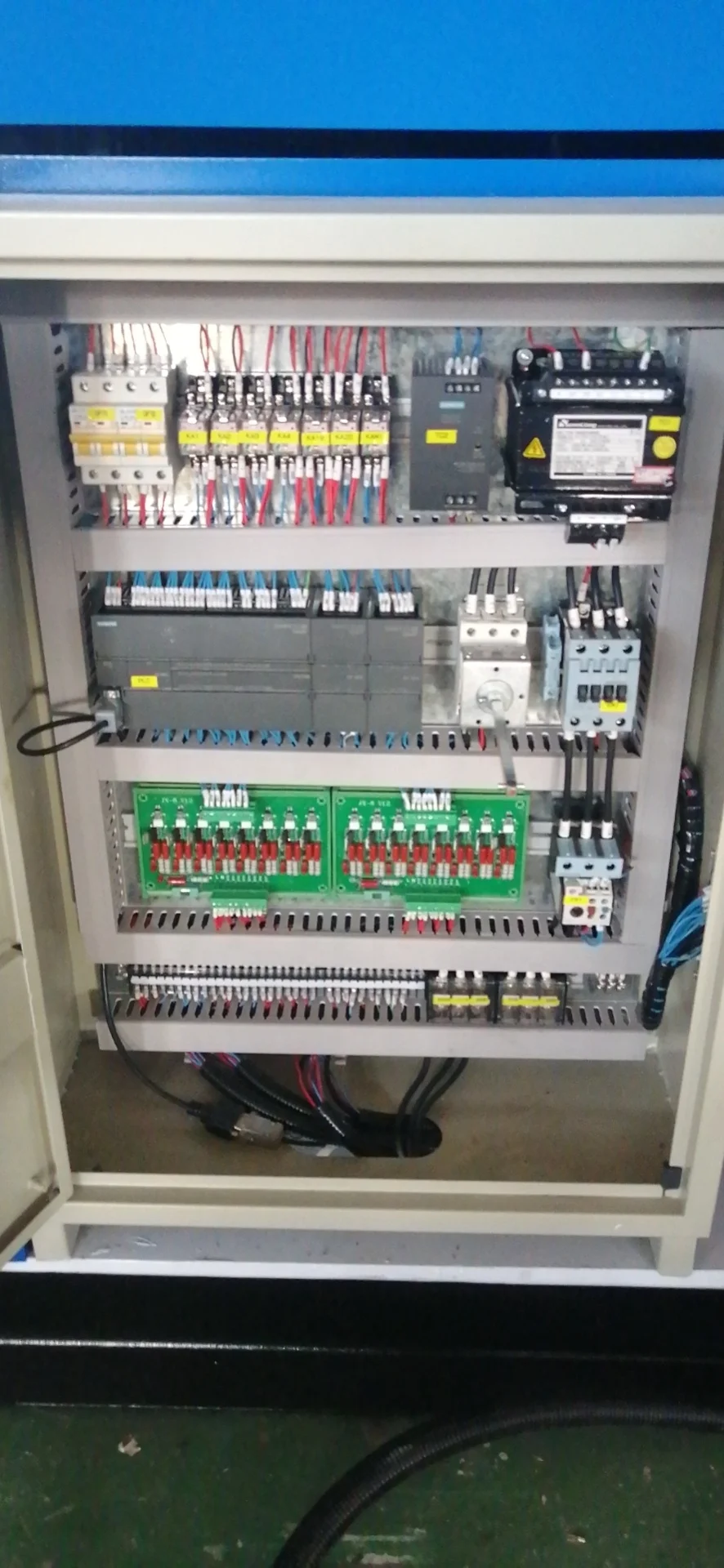 
synchronized hydraulic steel 4 roller plate rolling machine cnc W12-10X2000 