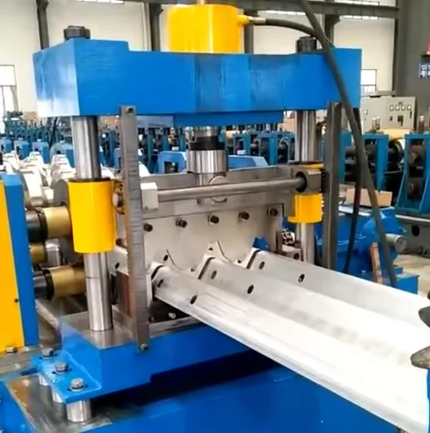 BN 2025 Customized Light Steel Frame Machine Guardrail Steel Making Machines Highway Guardrail Roll Former with Punching Hole