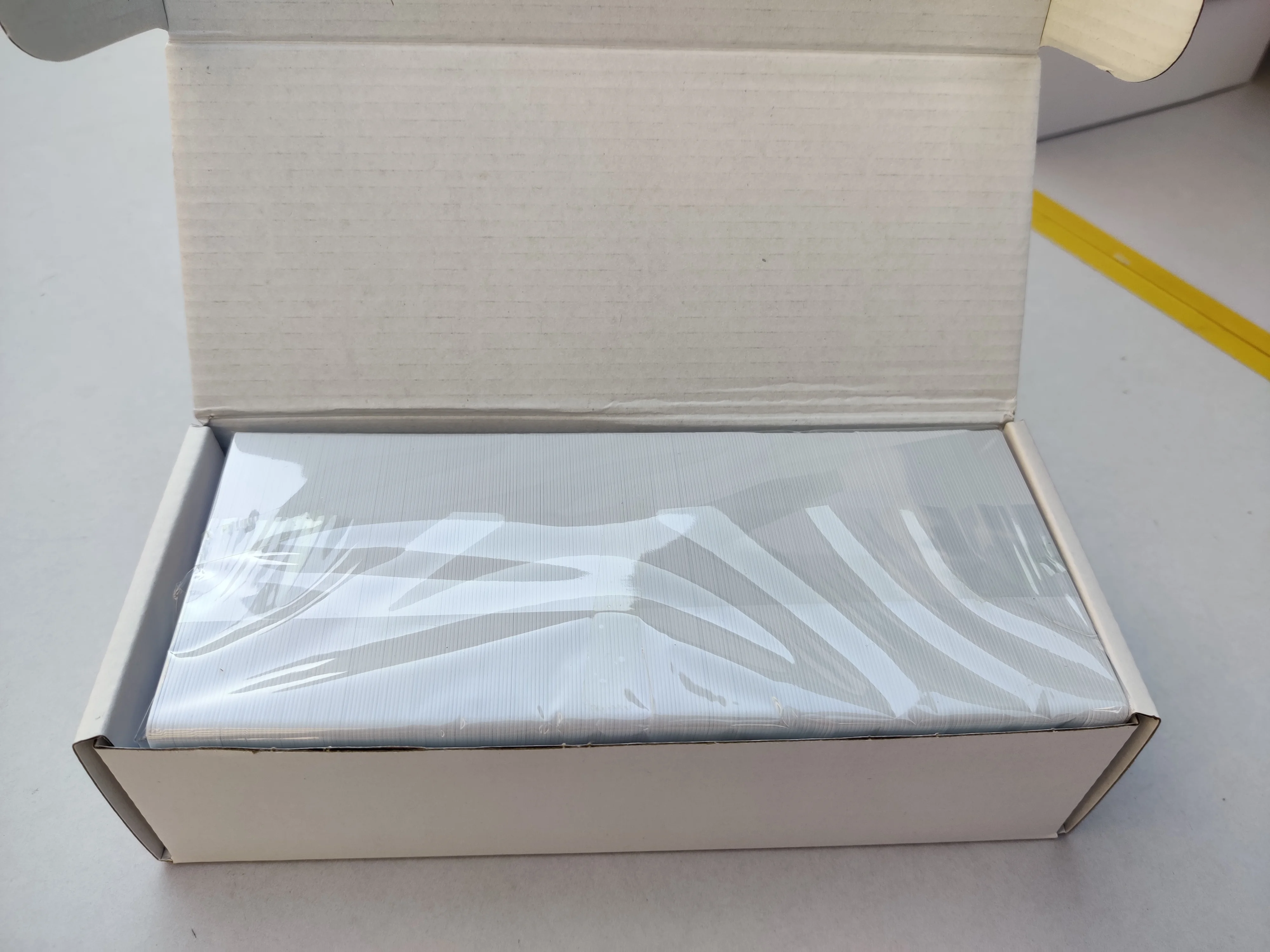 Fast Delivery Cheap Price CMYK Printing CR80 Plastic PVC Membership VIP Card/Business Card/Greeting Thank You Card