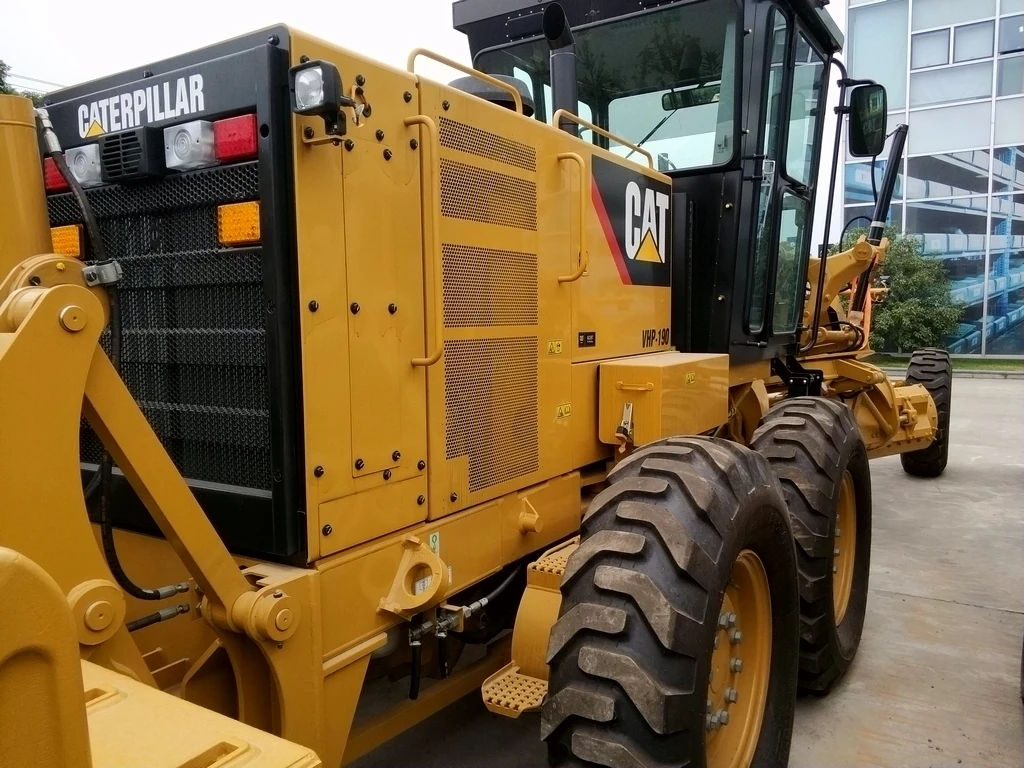 Оригинальный американский грейдер CAT140K почти новый для продажи по разумной