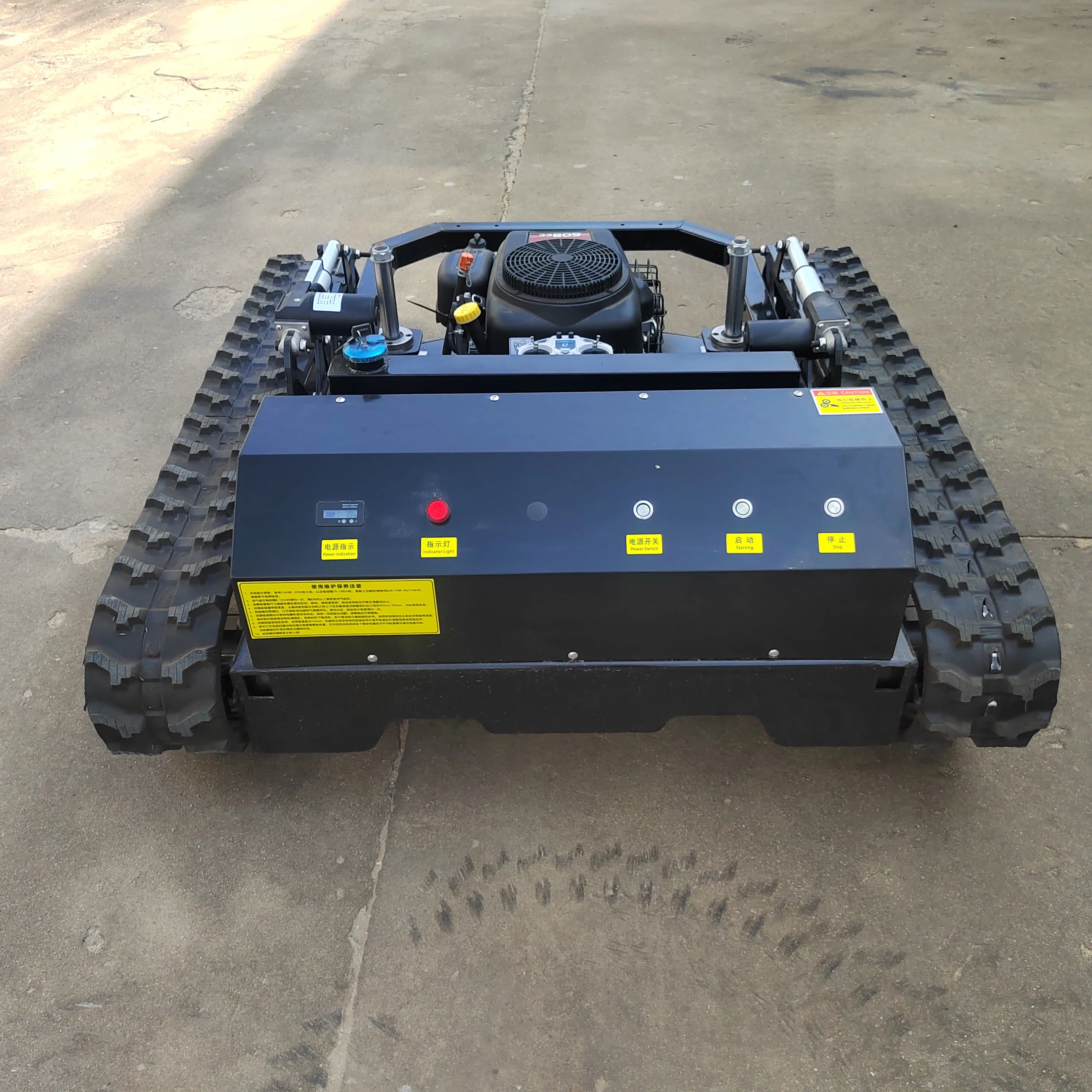 All-terrain slope mower Radio controlled mower robotic mower