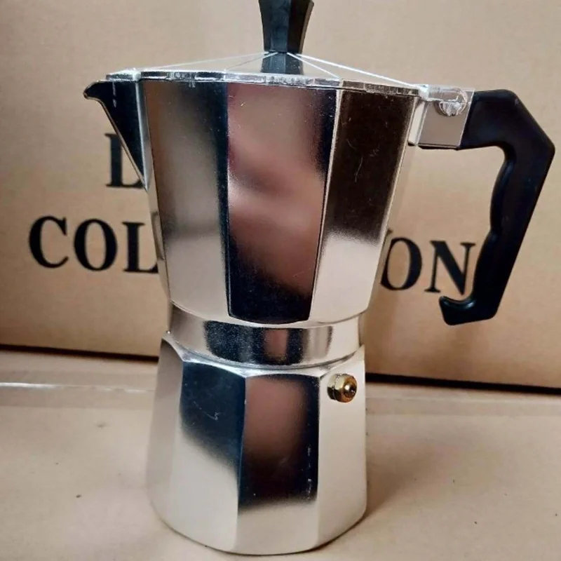 Hot-selling Classic Iconic Stovetop Espresso Maker, Makes Real Italian Coffee, Aluminium Moka Pot 6 Cups
