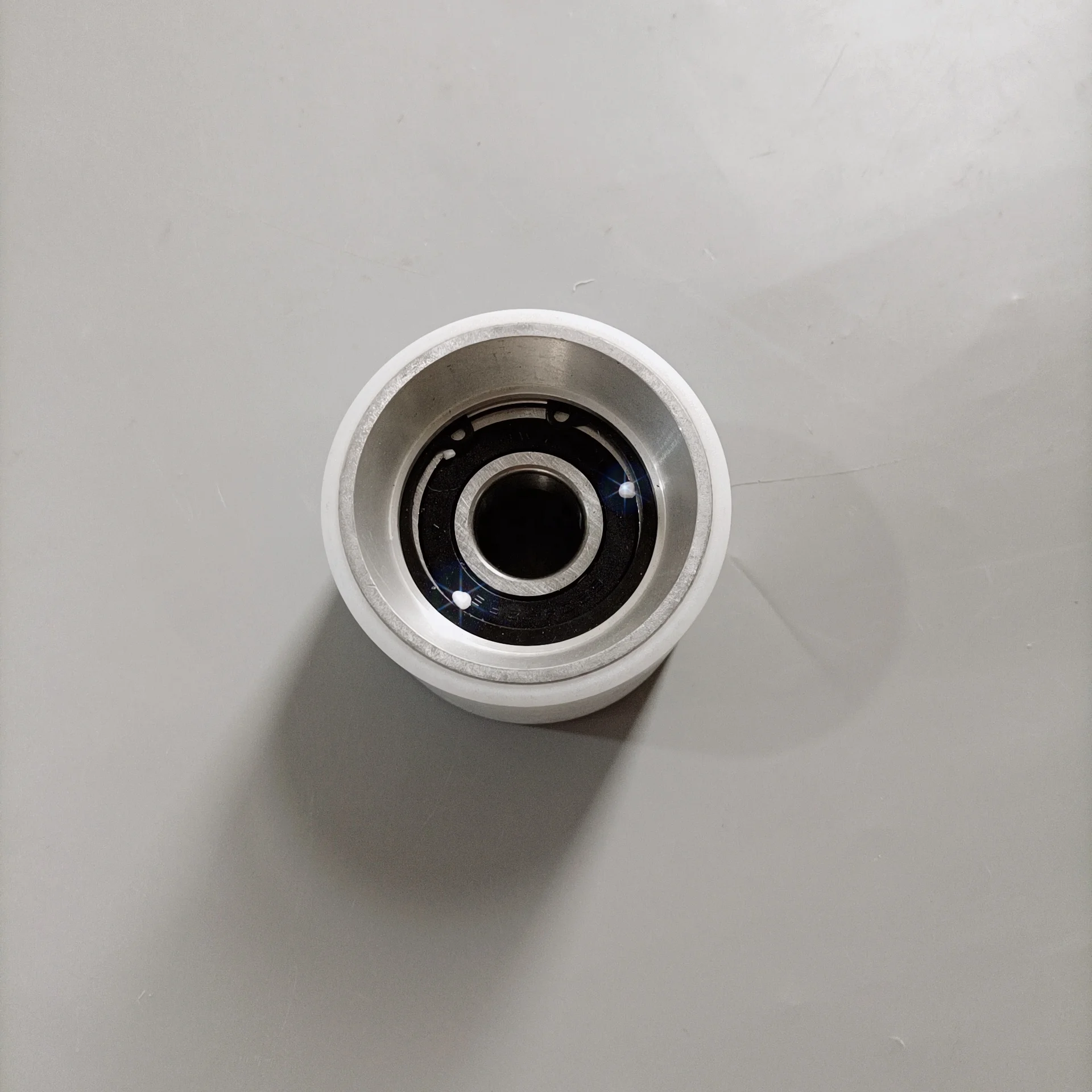 Escalator Handrail Support Roller 70*50*6204 OD70mm W50mm Bearing 6204 Escalator Spare Parts