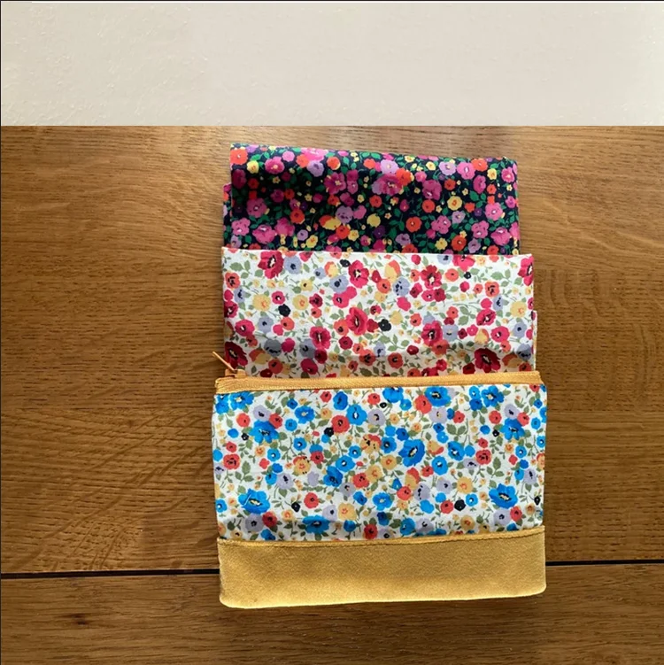 Popular mini flower makeup bags velvet cosmetic brush bag cotton sanitary pouch fashion coin purse for girl