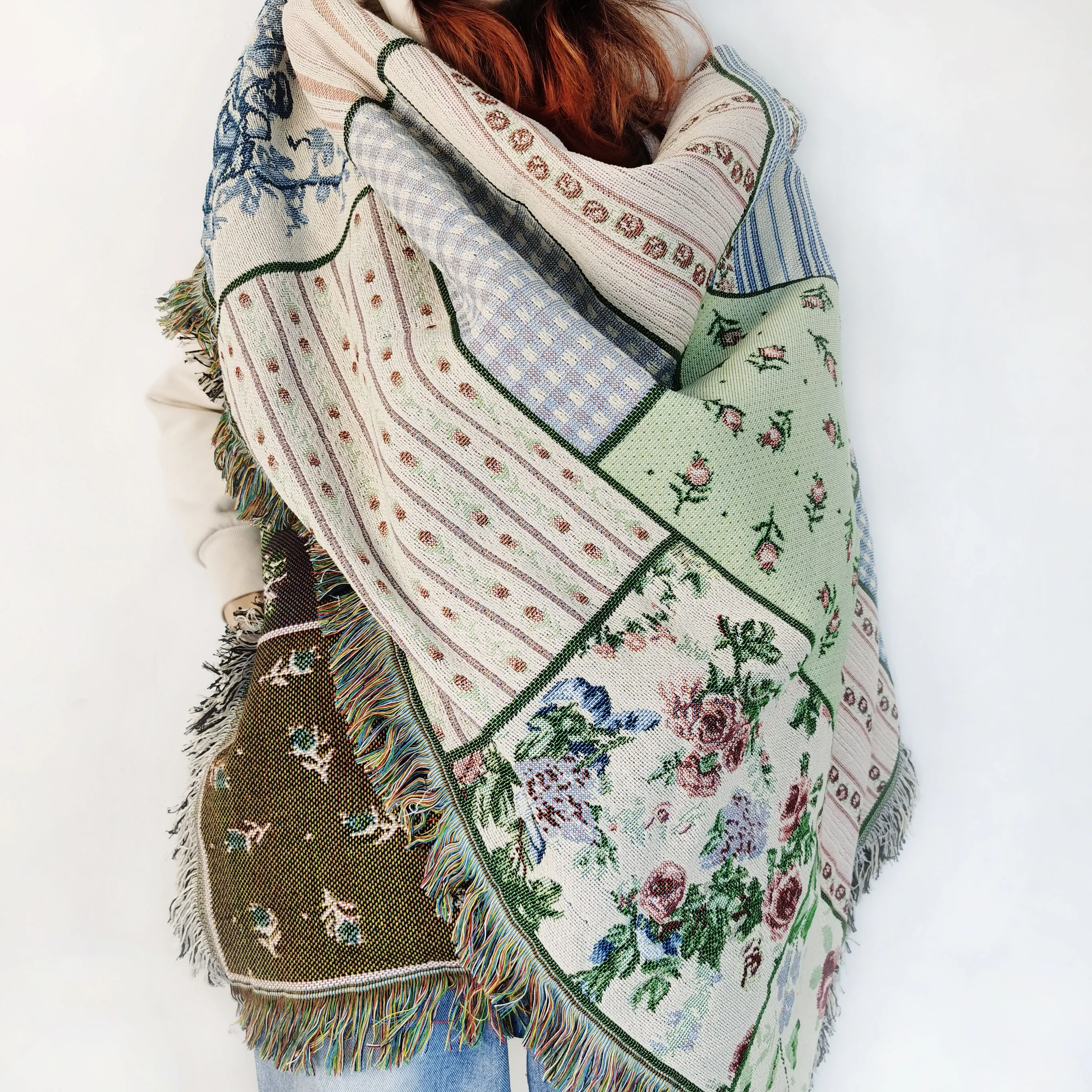 Rawhouse original design custom jacquard woven rugs with tassels tapestry throw blanket