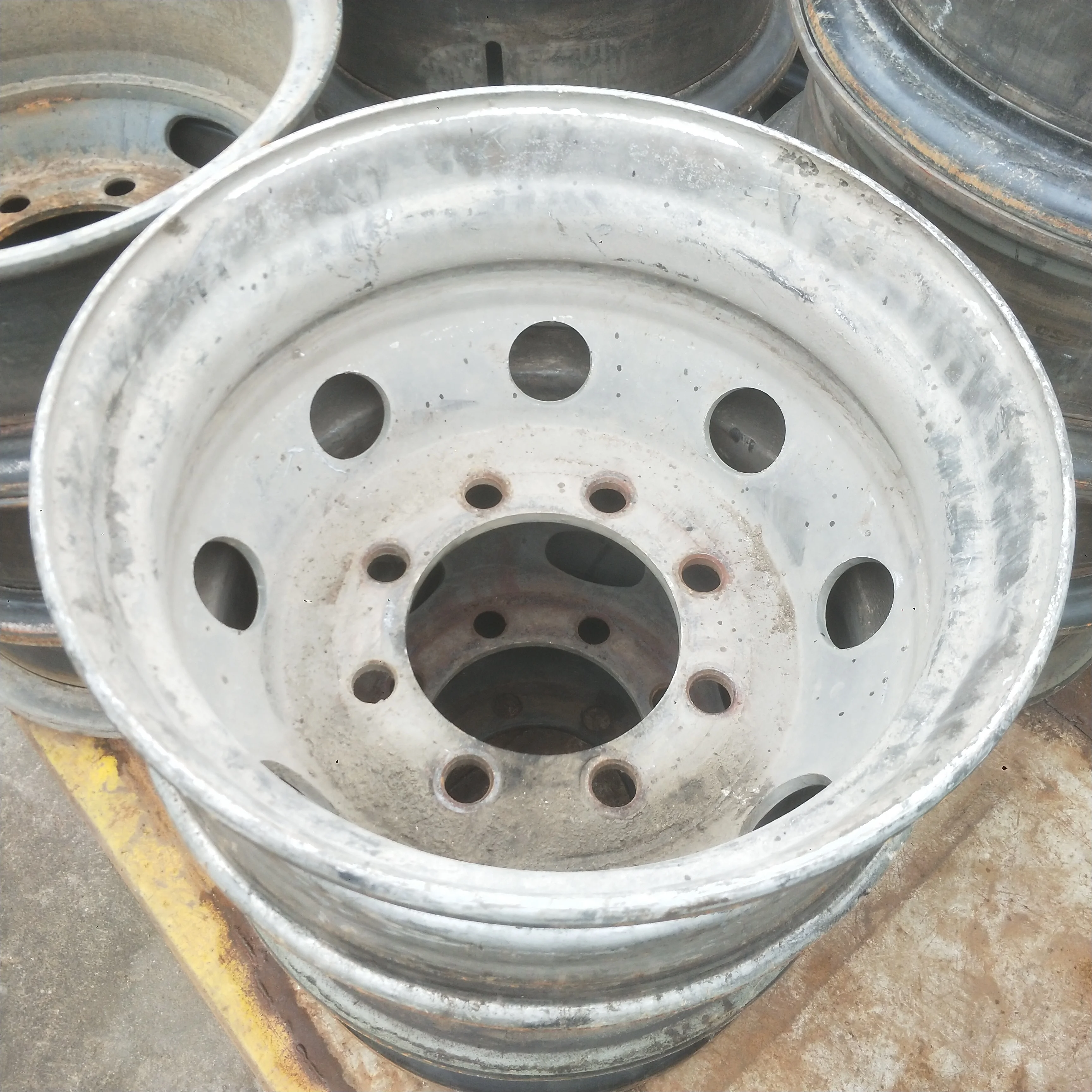 6.50-16 good condition second hand dump truck rim with cheap price
