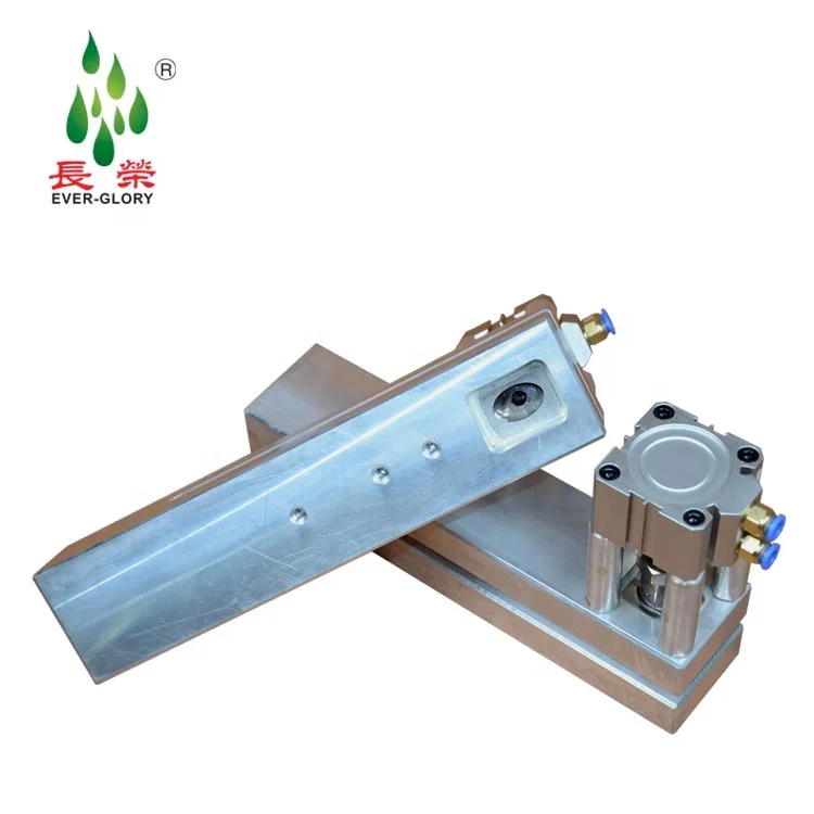 Пневматический перфоратор с одним овальным отверстием для пластиковых пакетов