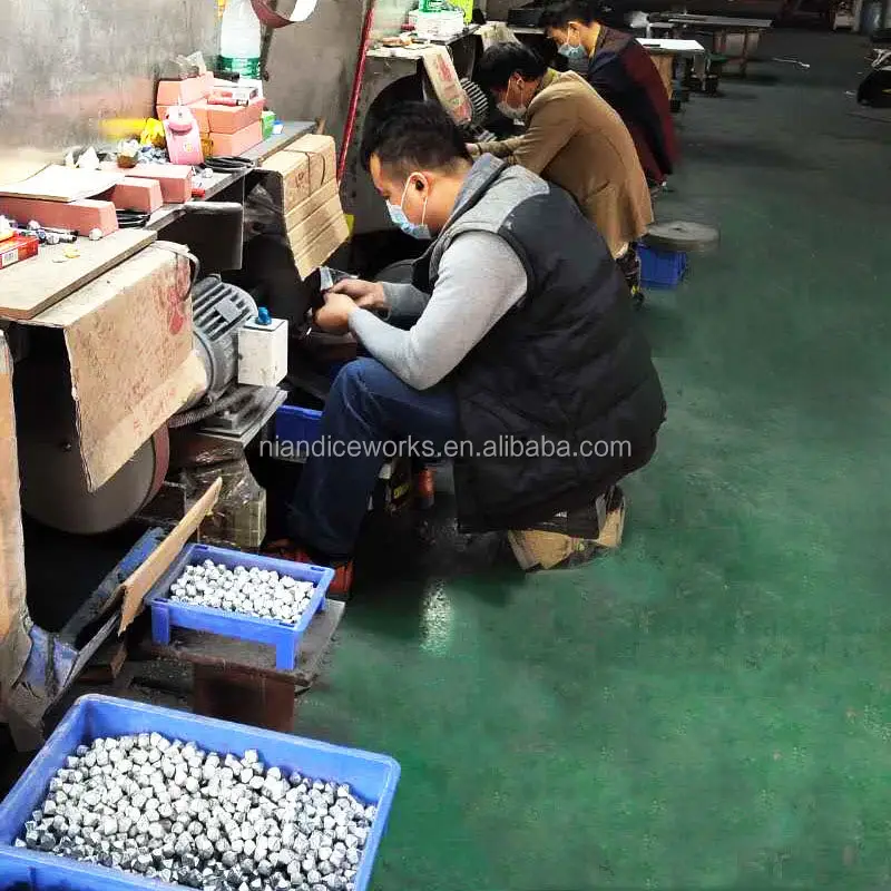 Metal Dice Polishing3 .jpg