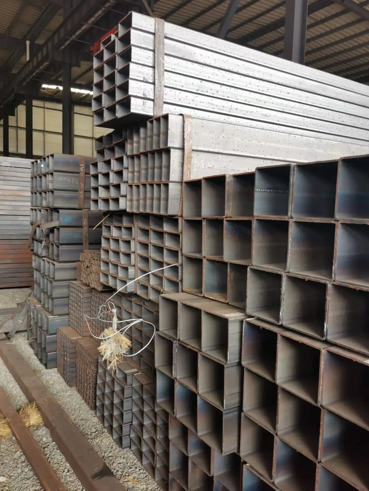 High quality square tubing galvanized steel pipe iron rectangular steel tube