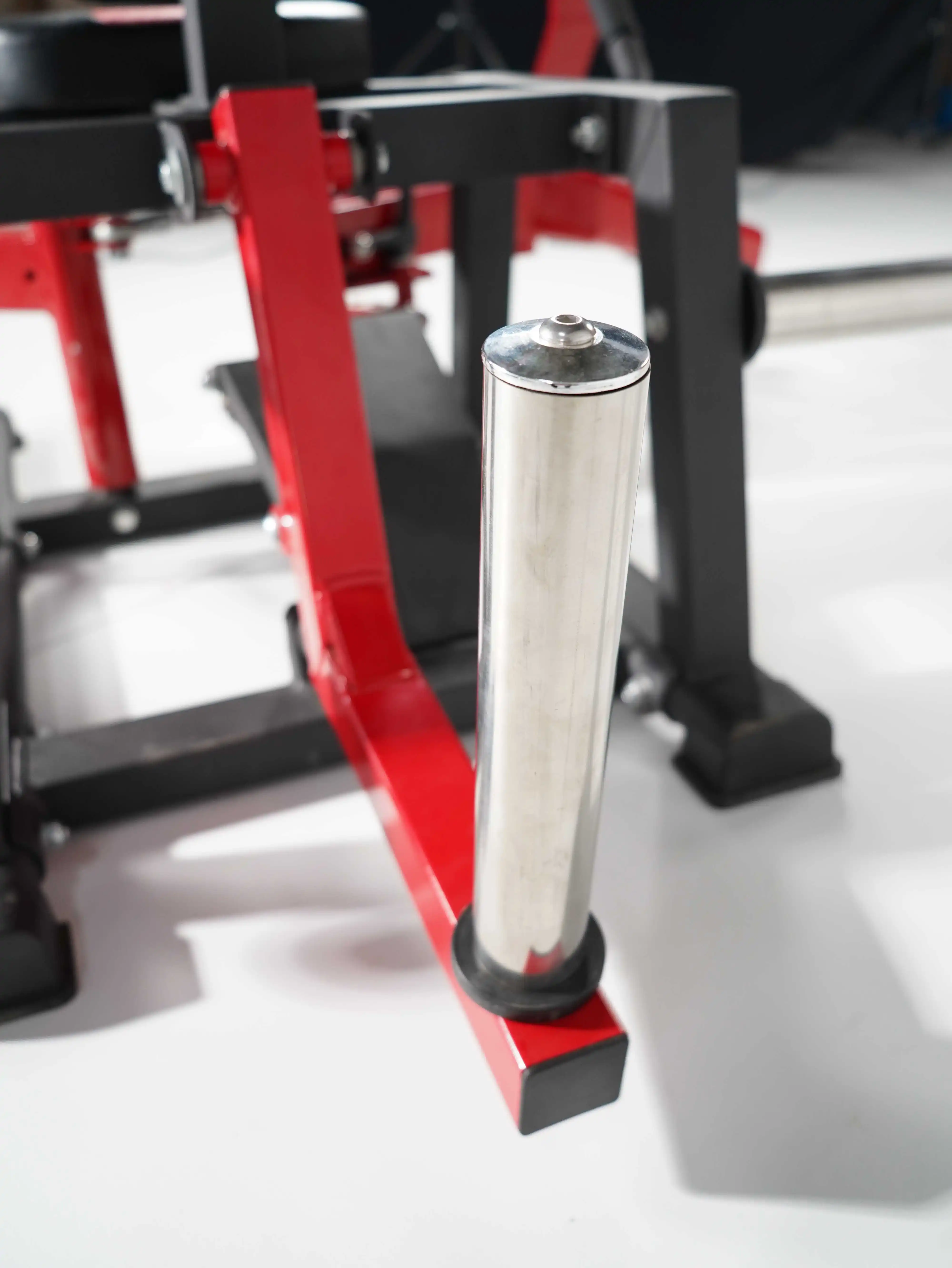 IUNNDS Adjustable Seated Multi-Functional Gym Equipment Wholesale Leg Curl Extension Plate Loaded Machine for Strength Training