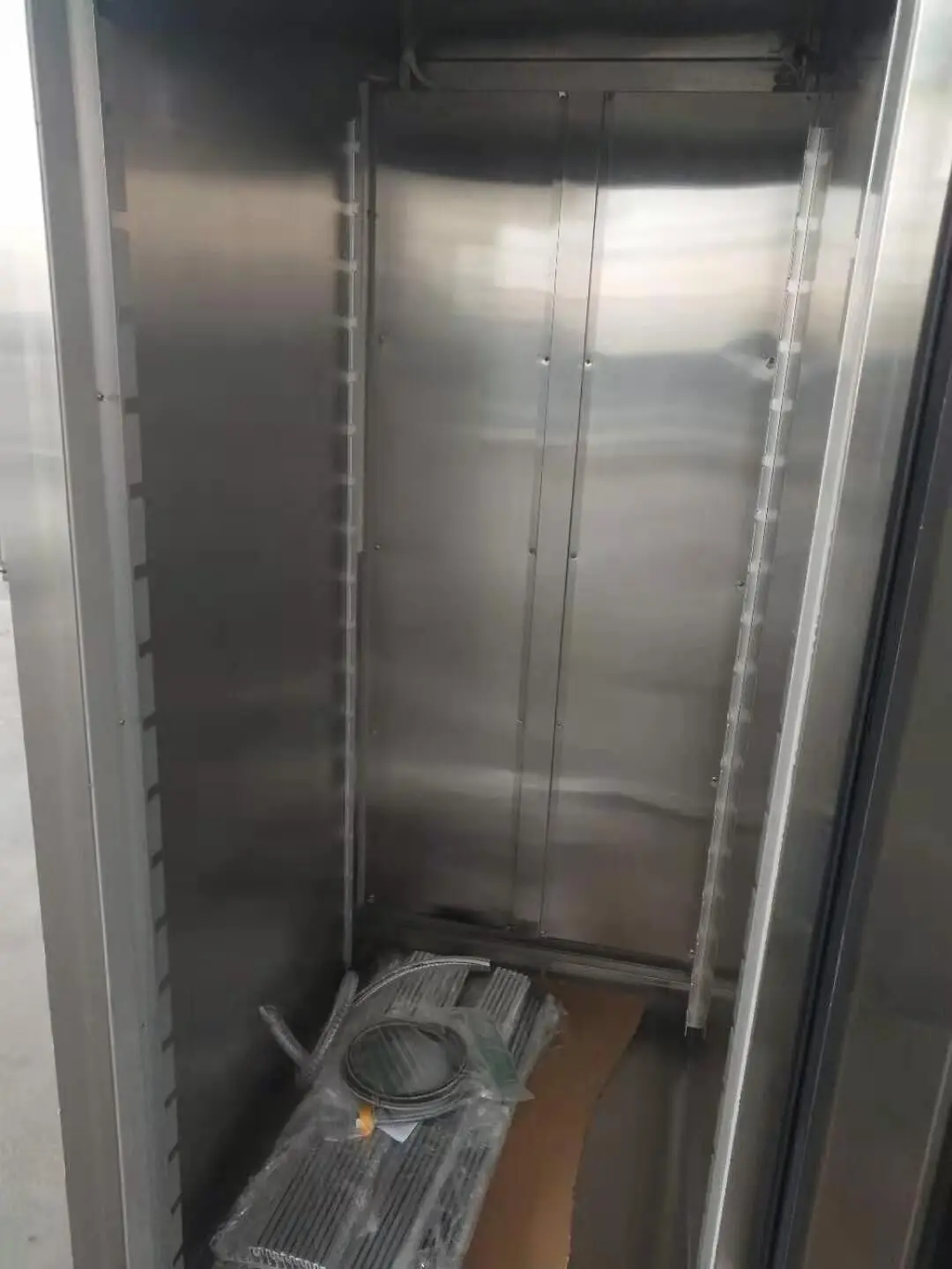 
Commercial double doors dough retarder proofer 80trays electric bread proofer sale 