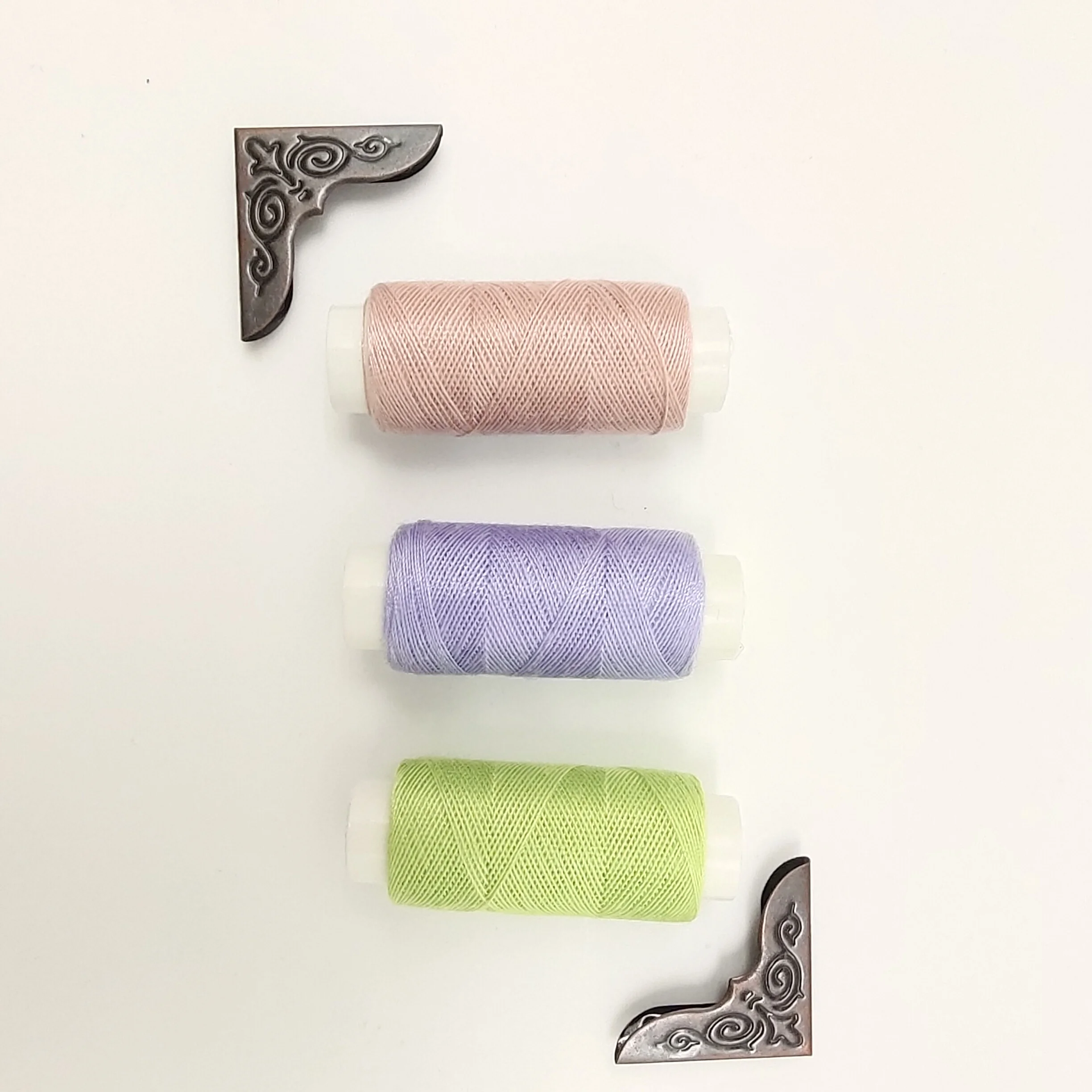 Weekly Deals Cheap Price Wholesales Mini 150 Yards Cone Sewing Thread Accept Custom