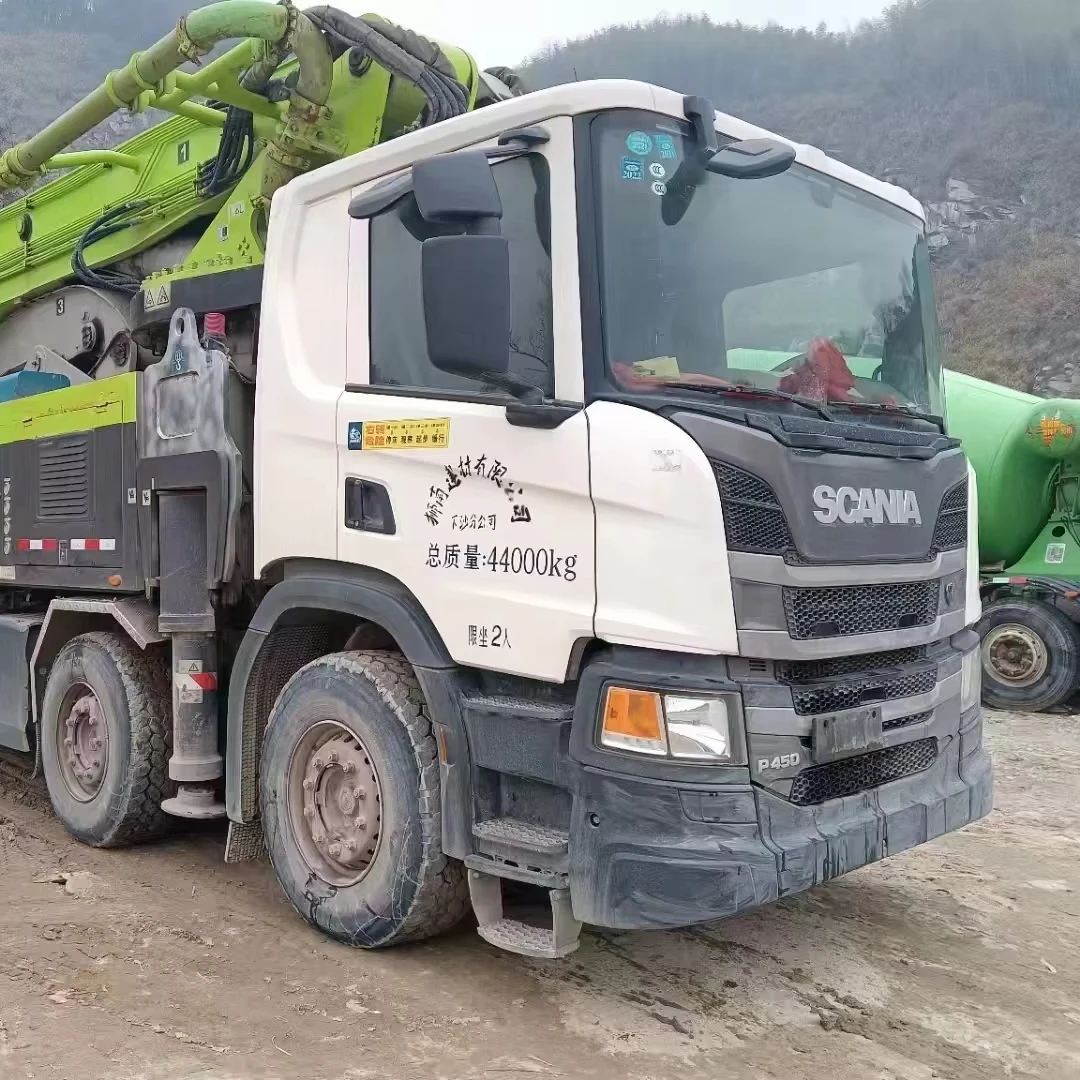 Zoomlion 20 лет Scania 56 м б/у грузовик с бетонным насосом шасси SCANIA дизельная мощность и основной двигатель/двигатель для продажи
