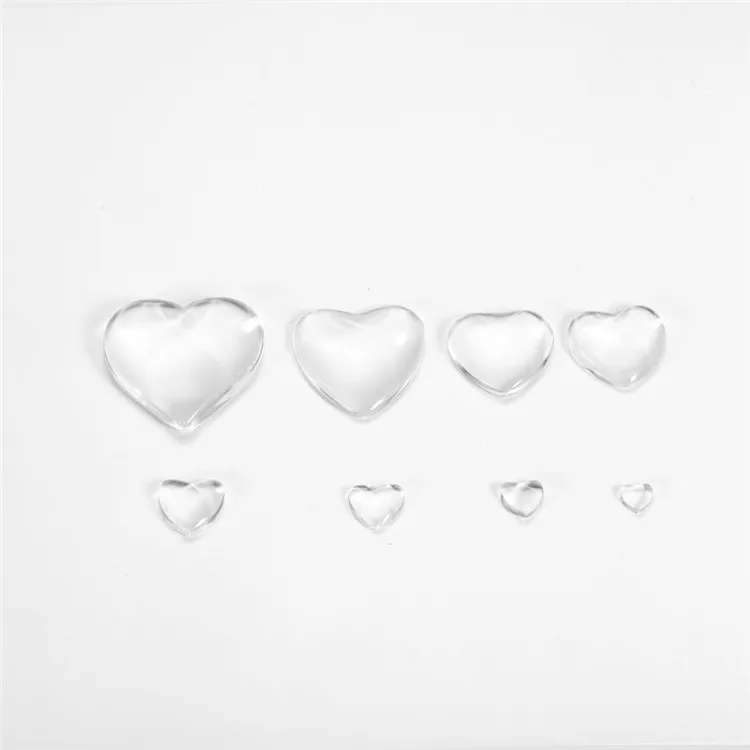 2022 NEW Fashionable colored cabochon trays glass dome cabochons, heart 30mm for Love glass patch material