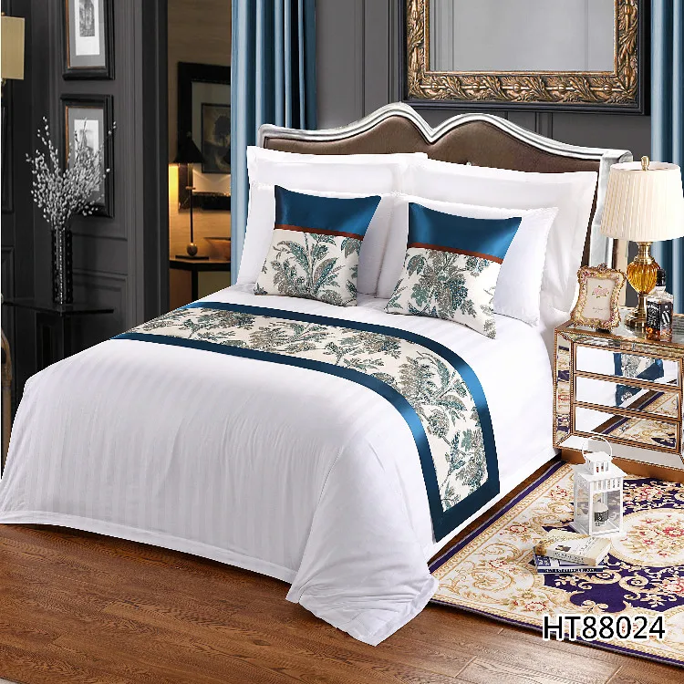 Support Samples Wholesale Custom Hotel Bed Runner and Cushion Set