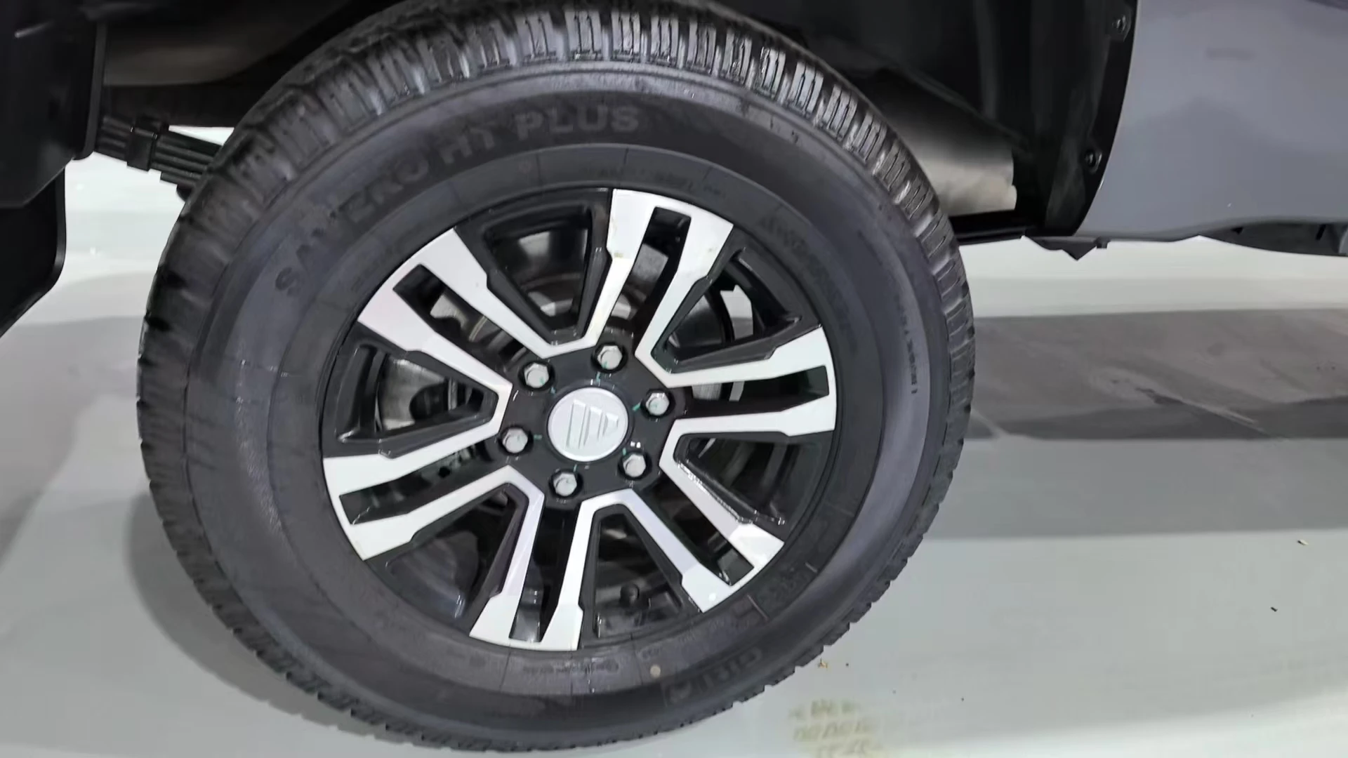 Foton F9 Пикап 4*4 Дизель 8AT пикап