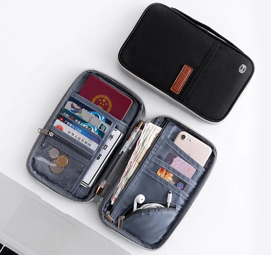 New Trading Card Men Display Land yard Kids Family Wallet Baby Leather Cover Case Bling Holders Wholesale Travel Passport Holder