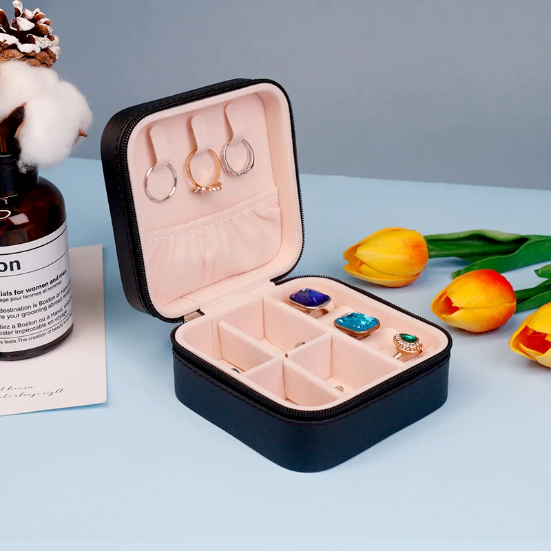 Leather Jewelry Storage Travel Box Velvet Jewelry Ring Earring Pendant Necklace Packaging Gift Box Wholesale Custom Logo Black