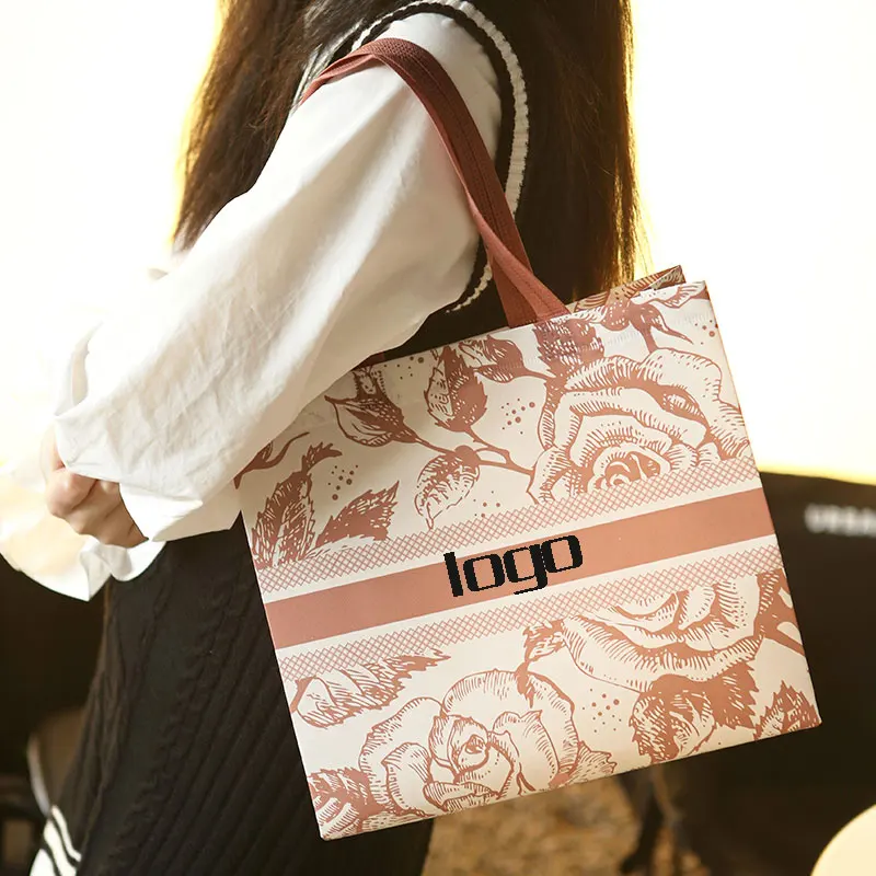 Wholesale Non Woven Recyclable Handle Shopping Bags Custom Logo Handbag Cosmetic Bag Laminated Pp 50 Grocery Bags Flexo Printing